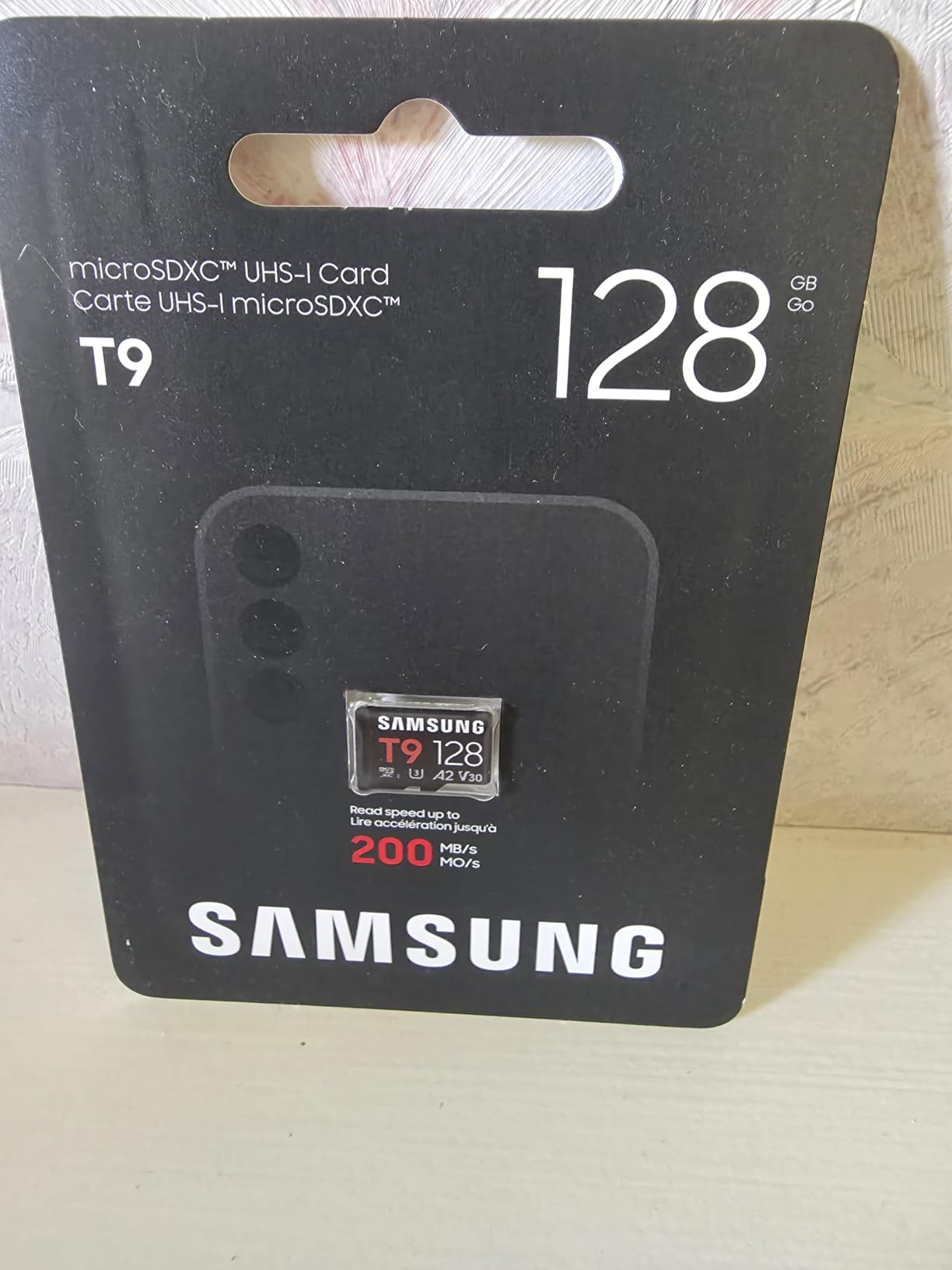 Samsung microSDXC T9 256GB, Read/Write Speeds Up to 200/130 MB/s, Made for Avid Gamers & Professional Creators customer photo 1