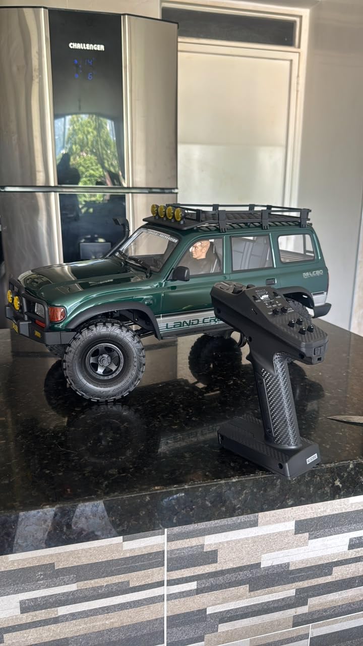 FMS FCX10 LC80 1/10 Brushless RC Crawler, Official Toyota Licensed RC Rock Crawler 4x4, High Torque 1/10 Brushless RC Truck with 2-Speed Transmission, Professional Brushless RC Car for Adult customer photo 1