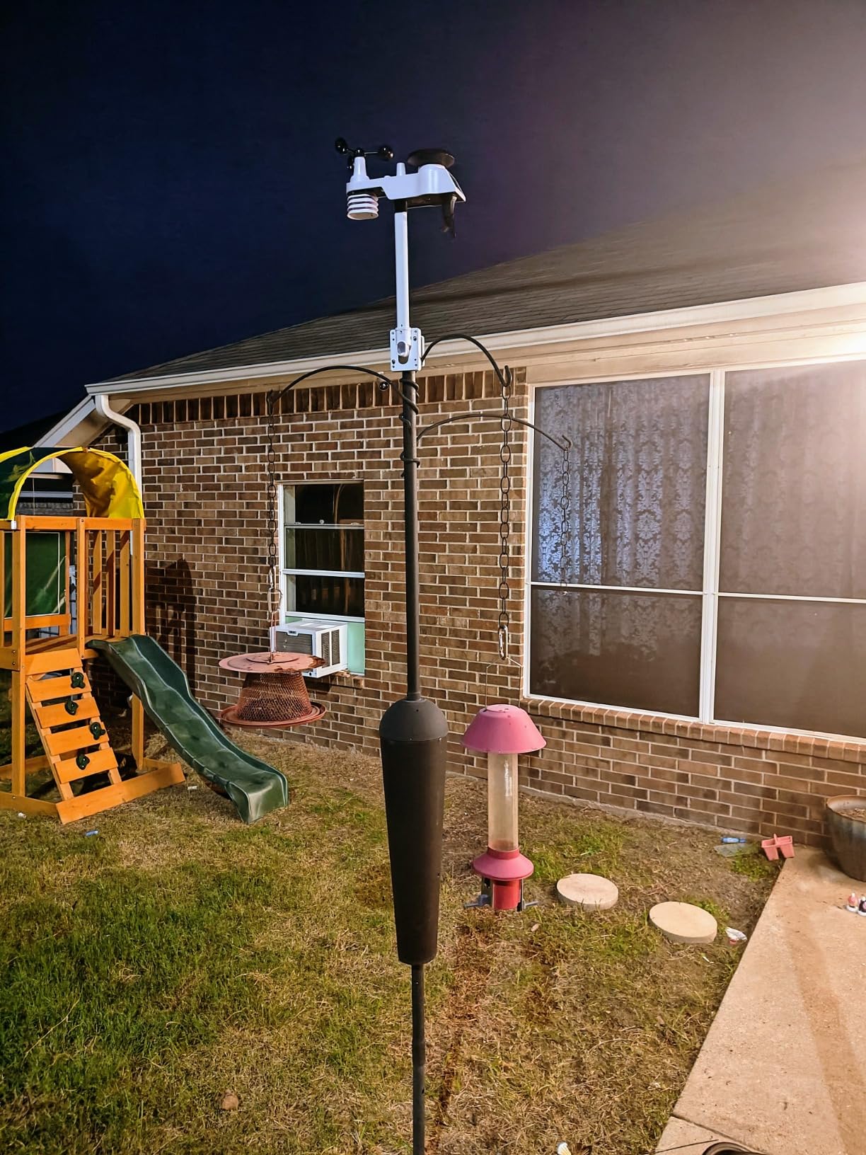 Sainlogic Weather Station Wireless Indoor Outdoor with Rain Gauge and Wind Speed, 24/7 AI Weather Forecast by Weatherseed®, Wireless Indoor Outdoor, APP Alerts, 2-Year Data Export (2.4GHz WiFi Only) customer photo 2