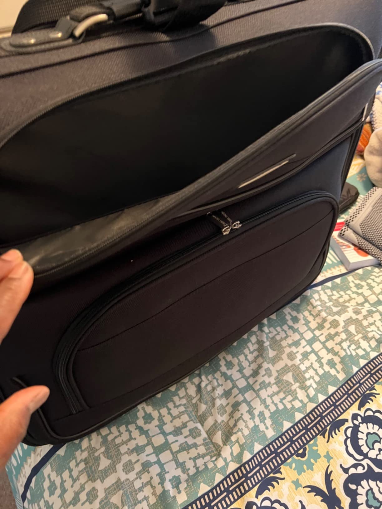 Travel Select Amsterdam Business Rolling Garment Bag, Softside Expandable Rolling 2-Wheeled Suit Carrier, Gray, One Size customer photo 2