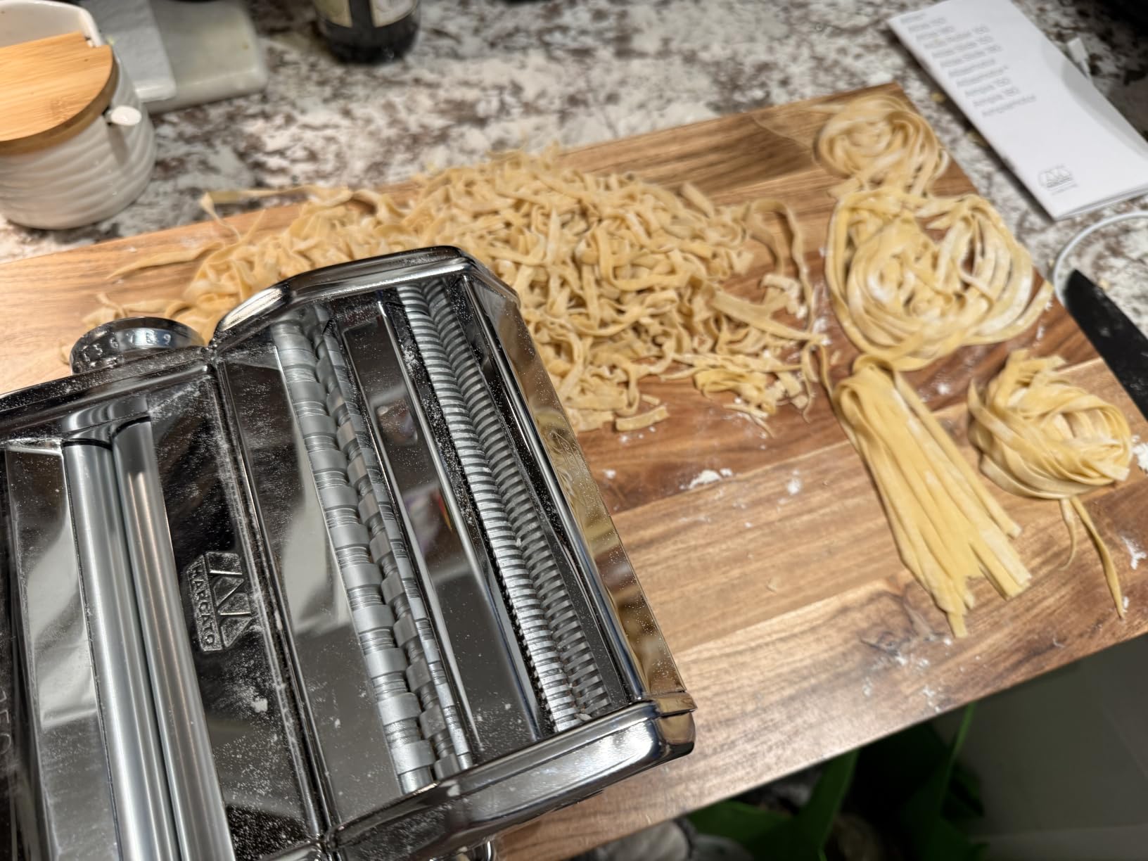 MARCATO Made in Italy Atlas 150 Classic Manual Pasta Maker Machine, Chrome Steel with Black Hand Crank. Makes Lasagna, Fettuccine & Tagliolini. customer photo 1