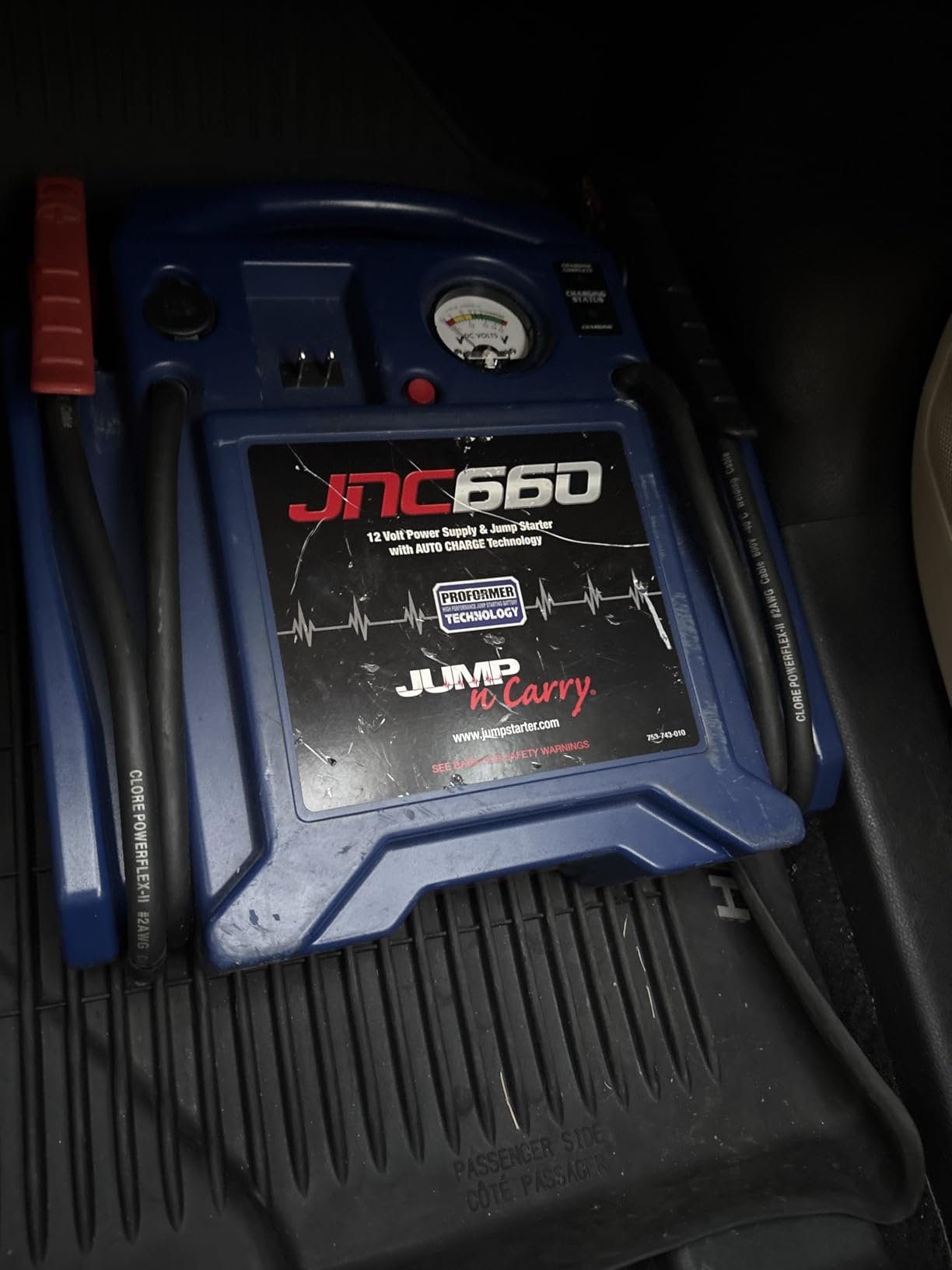 Clore Automotive Jump-N-Carry JNC660 1700 Peak Amp 12 Volt Jump Starter, Blue customer photo 2