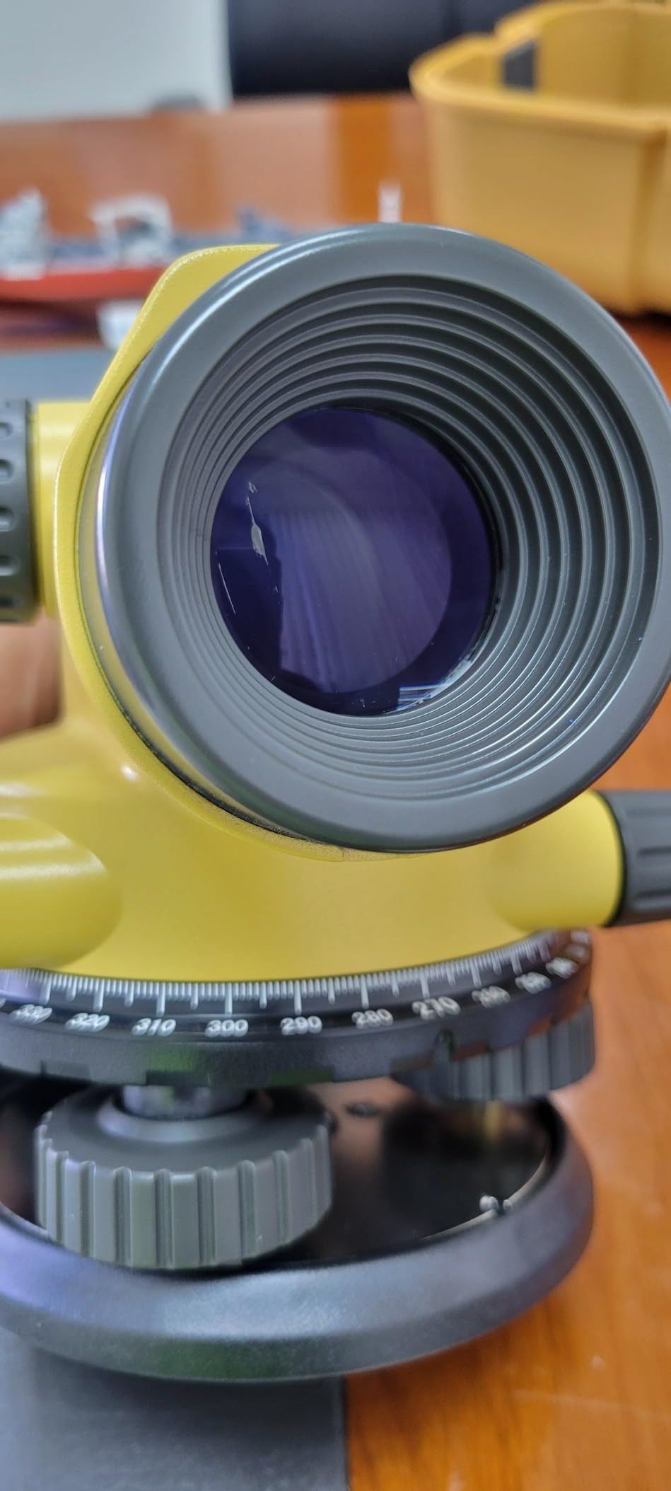 Topcon 24x Automatic Level AT-B4 60909 customer photo 2