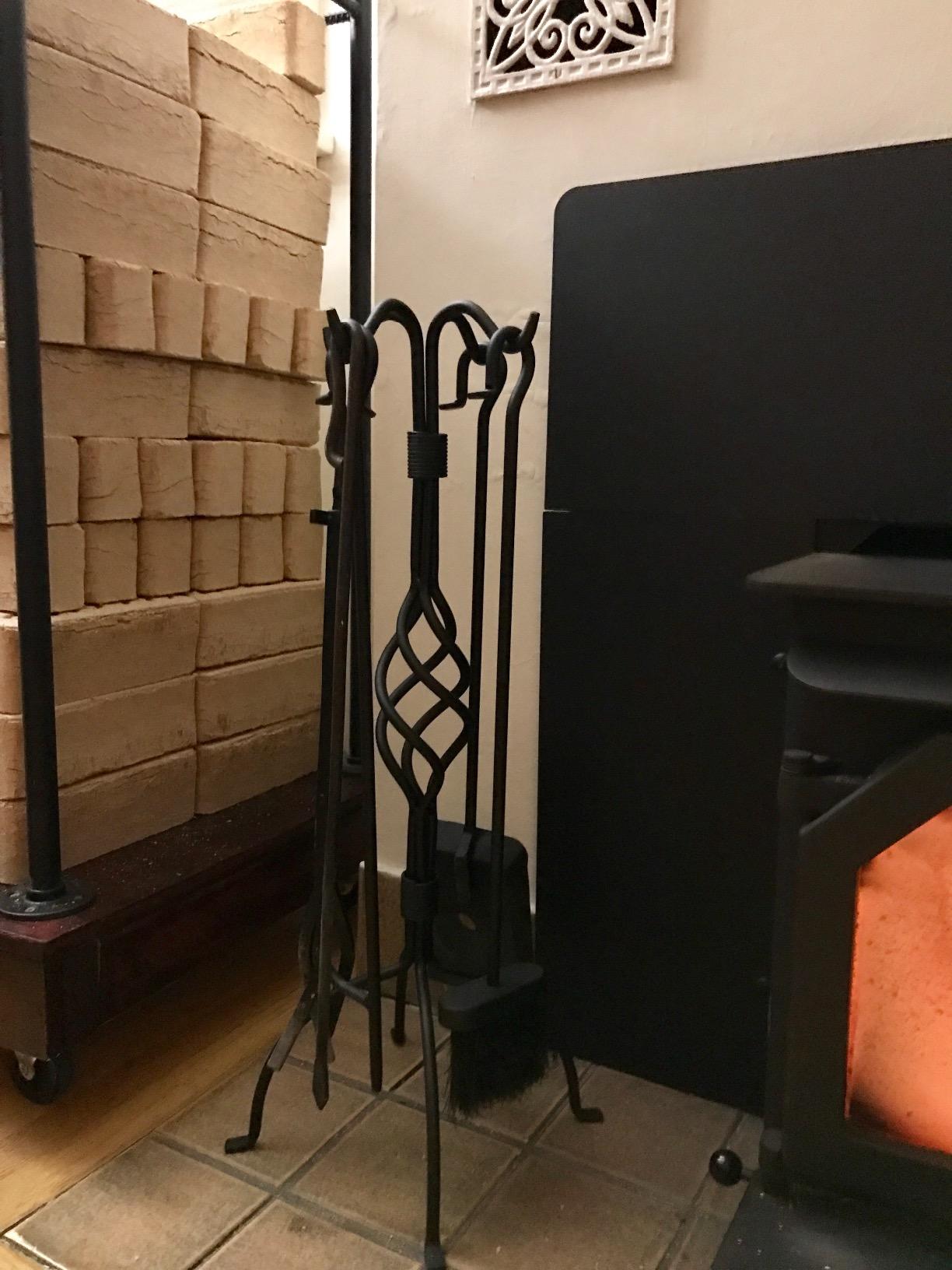 UniFlame 5-Piece Black Wrought Iron Fireplace Tools Set with Center Weave customer photo 2