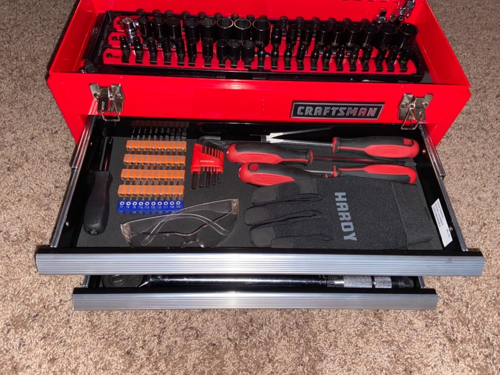 Craftsman 3-Drawer Metal Portable Chest Toolbox Red customer photo 2