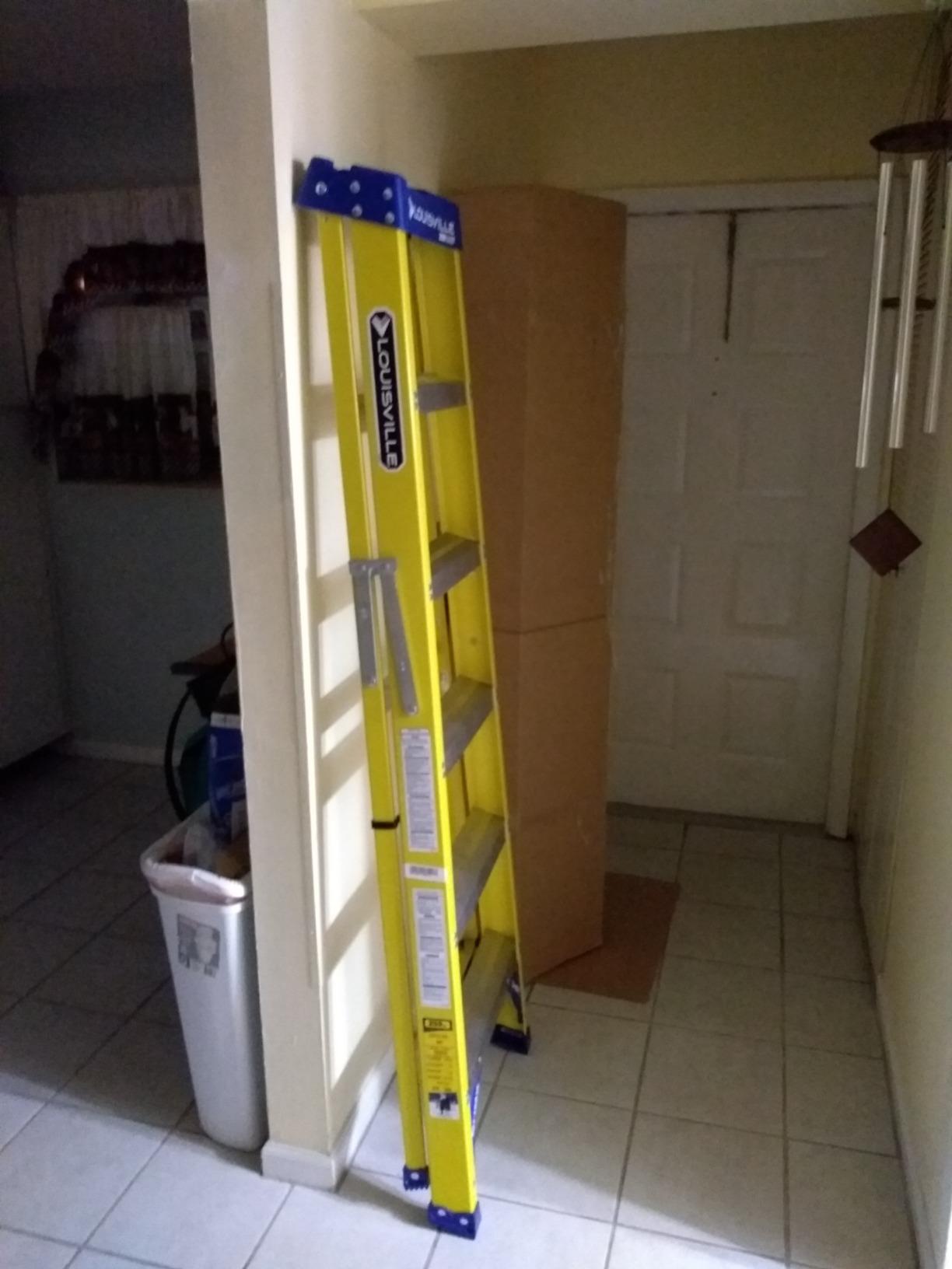 Louisville Ladder 8-Foot Fiberglass Step Ladder, 250-Pound Load Capacity, Type I, FS2008 customer photo 2