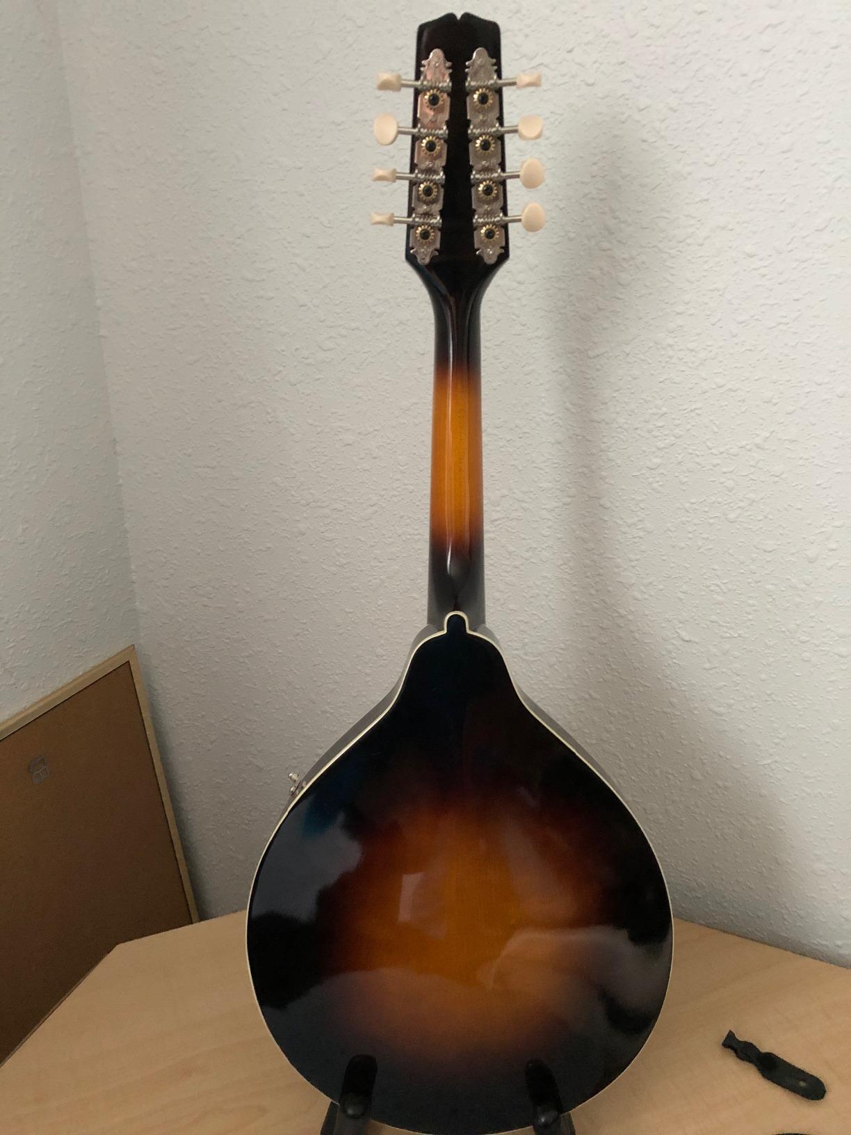 Kentucky KM-150 Standard A-Model Mandolin - Vintage Sunburst - Solid German Spruce Top & Alpine Maple Body customer photo 1