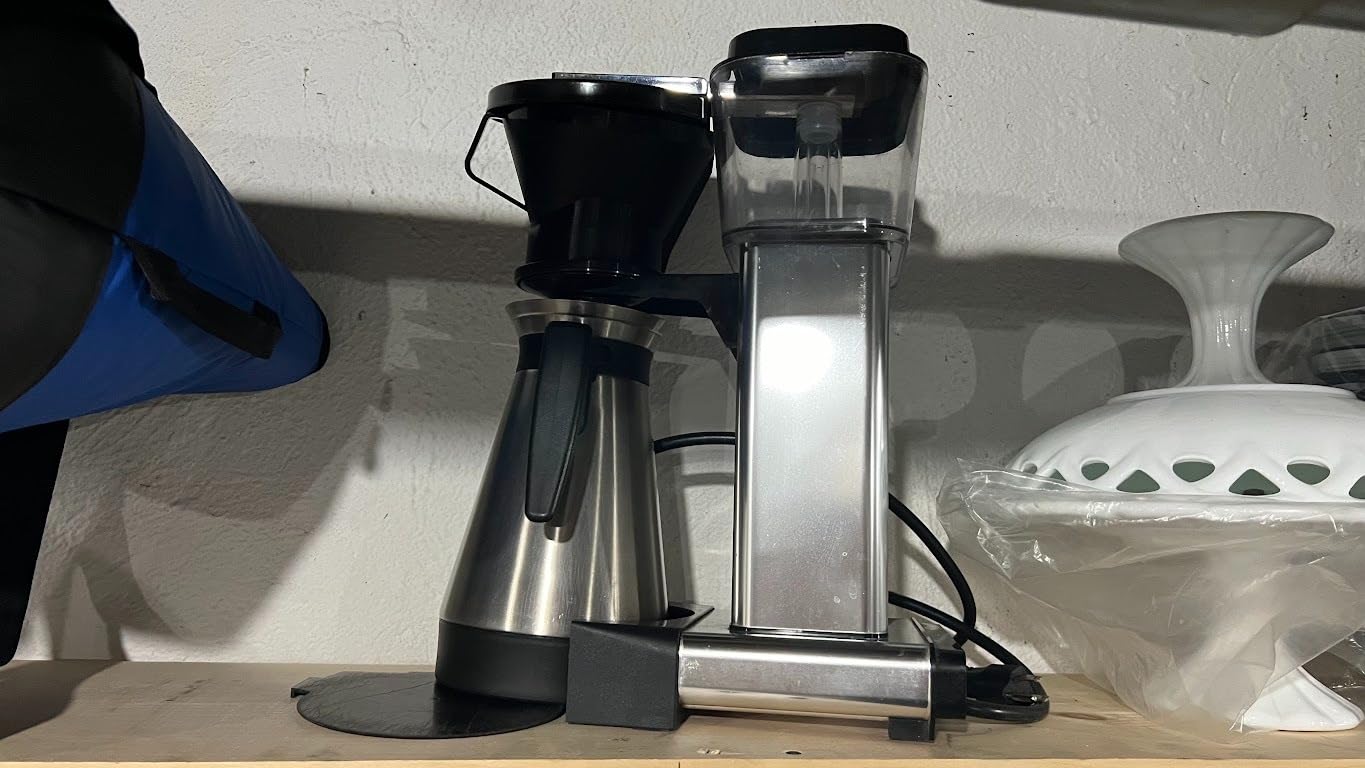 Technivorm Moccamaster 79112 KBT Coffee Brewer, 40 oz, Polished Silver customer photo 1