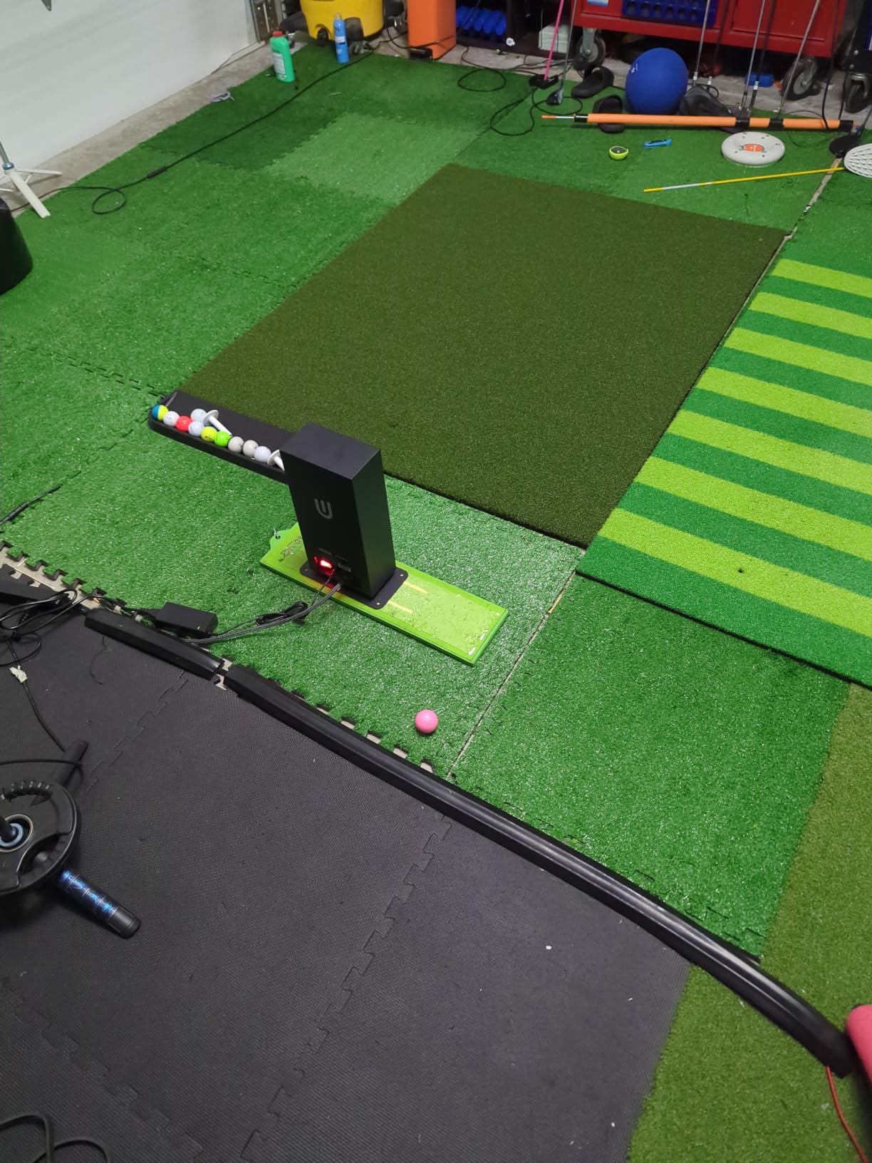 Dura-Pro Premium Turf Indoor/Outdoor Golf Mat. Bonus Tray + 3 Tees customer photo 1