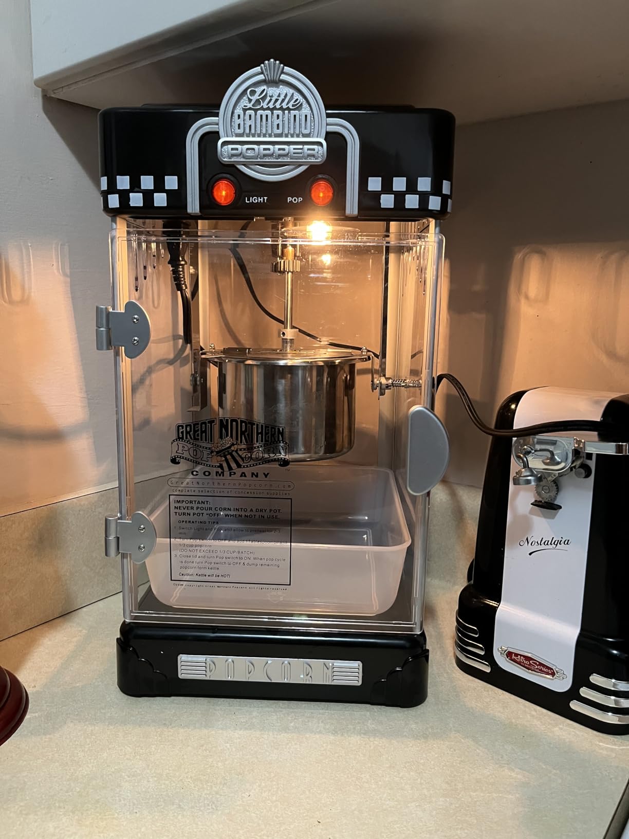 Great Northern Popcorn Little Bambino 2.5oz Popcorn Machine, Red | Tabletop Movie Theater Popcorn Popper with 2.5oz Stainless-Steel Kettle for Home Movie Night Supplies customer photo 2