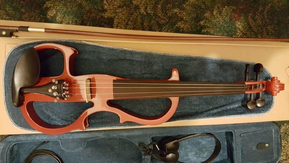 Cecilio Silent Electric Solid Wood Violin Kit with Ebony Fittings, Full Size 4/4 Electric Violin for Beginner and Professional Musicians, Black Metallic customer photo 2