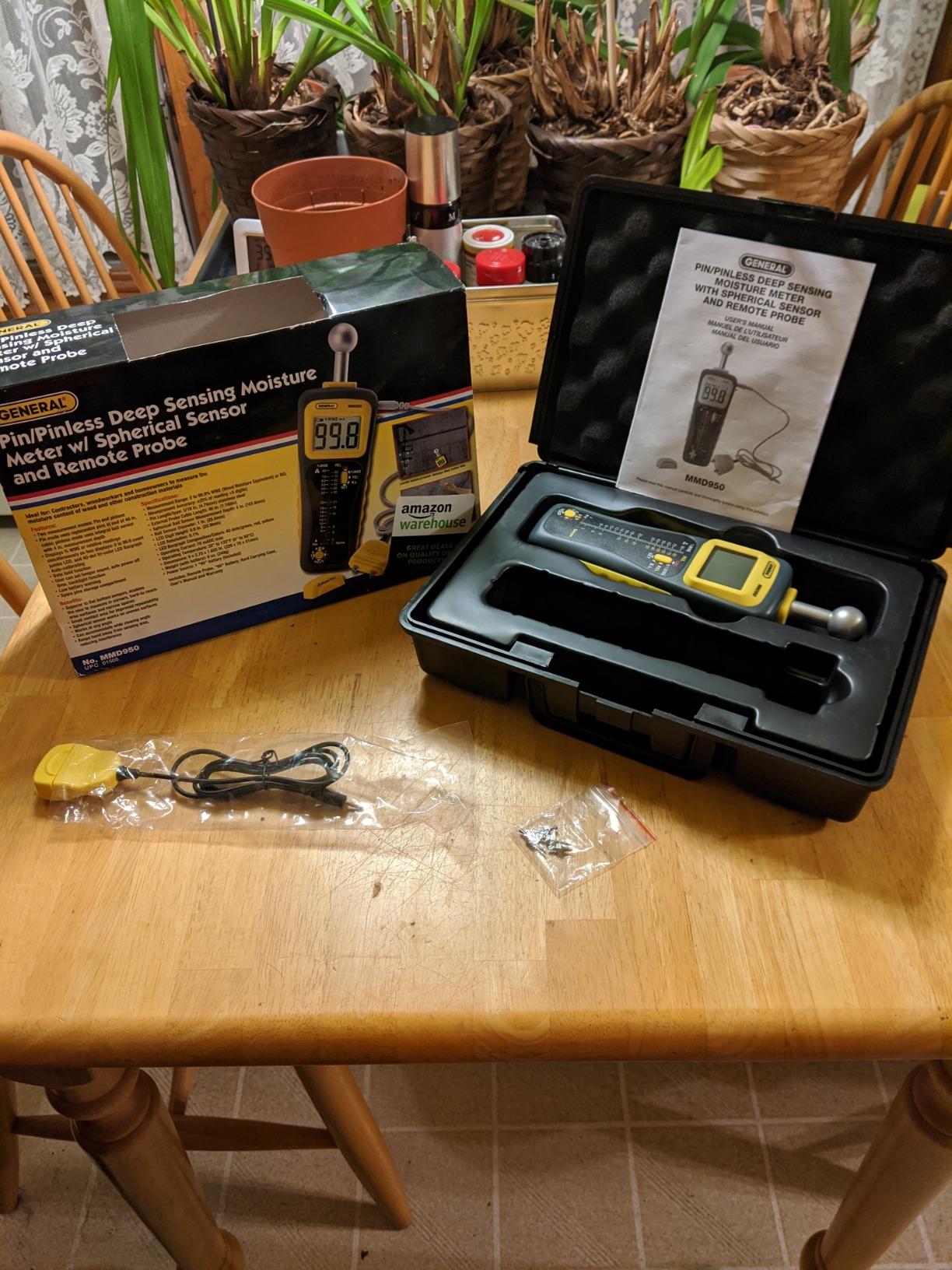 General Tools Moisture Meter MMD950 - Humidity Sensor - Pin Type / Pinless Device - Spherical Sensor | Wood moisture meter for lumber, drywall & walls. Moisture detector for concrete, house & building materials testing. customer photo 2