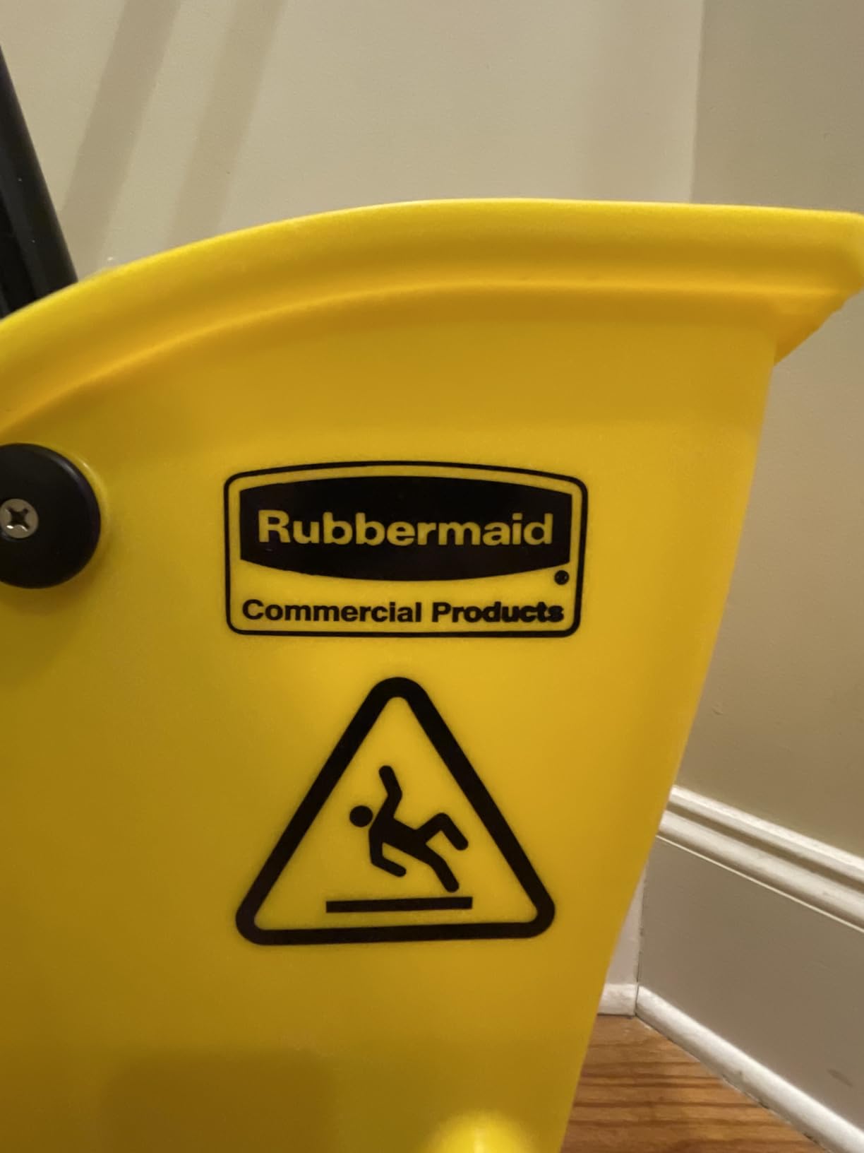 Rubbermaid Commercial Products 31 QT Tandem Mop Bucket and Wringer Combo on Wheels, Yellow, for Floor Cleaning/Wet Mopping customer photo 1