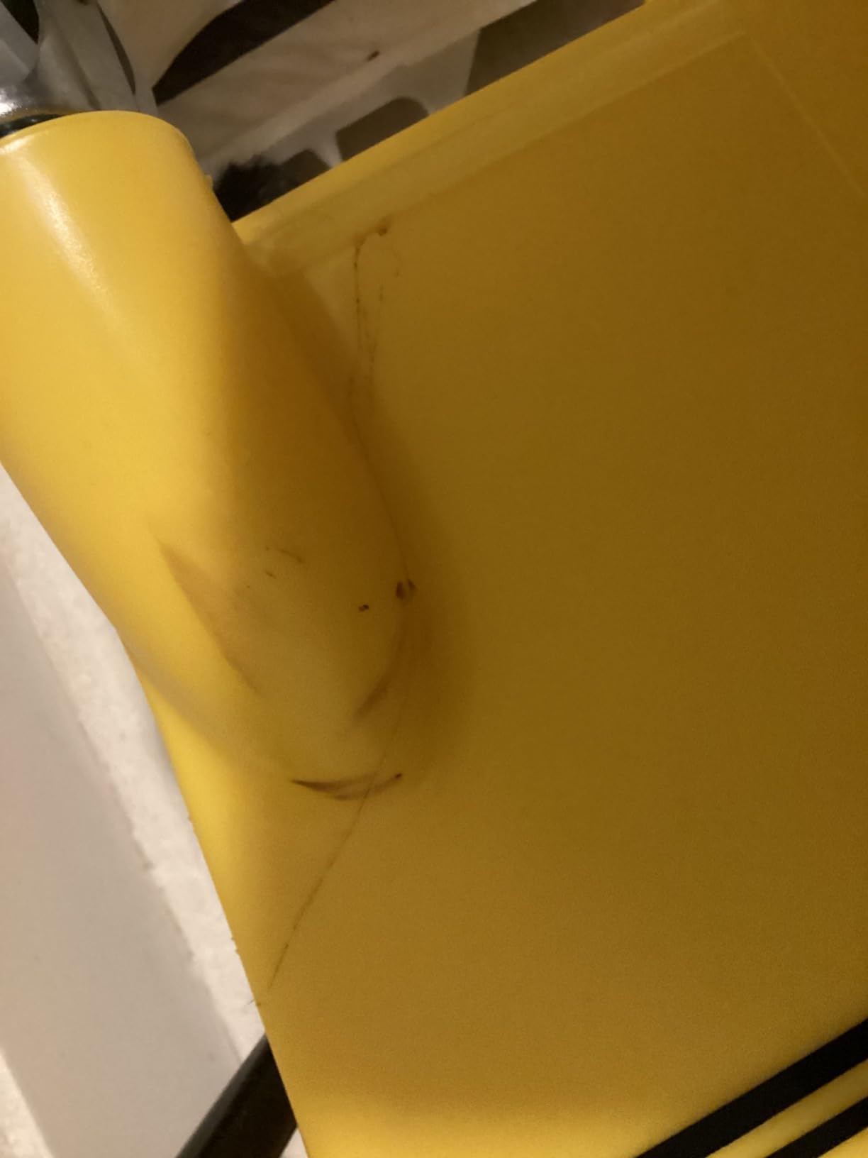 Rubbermaid Commercial Products 31 QT Tandem Mop Bucket and Wringer Combo on Wheels, Yellow, for Floor Cleaning/Wet Mopping customer photo 2