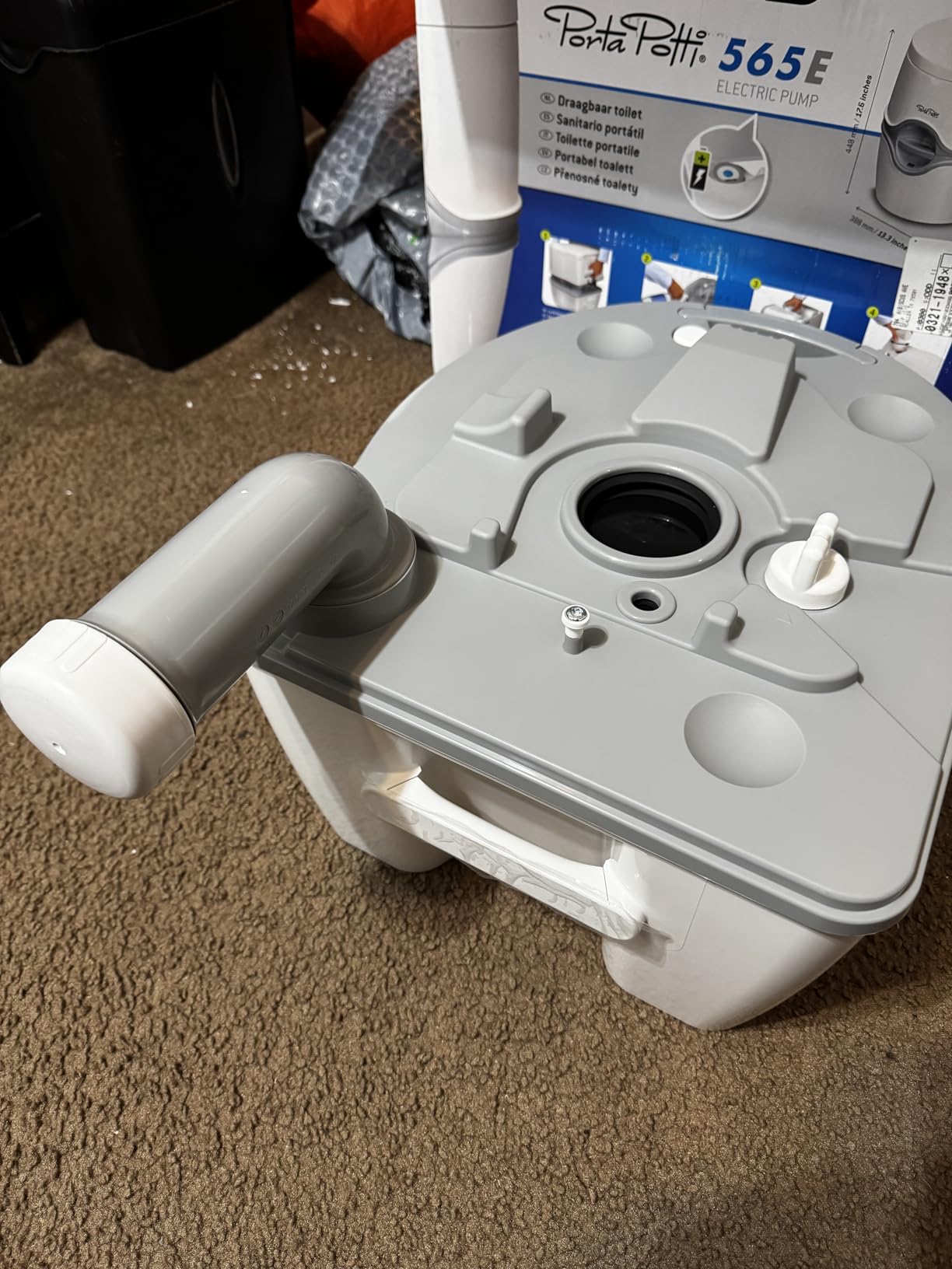 Thetford Porta Potti 565E Curve 4/5.5G Portable Toilet customer photo 1