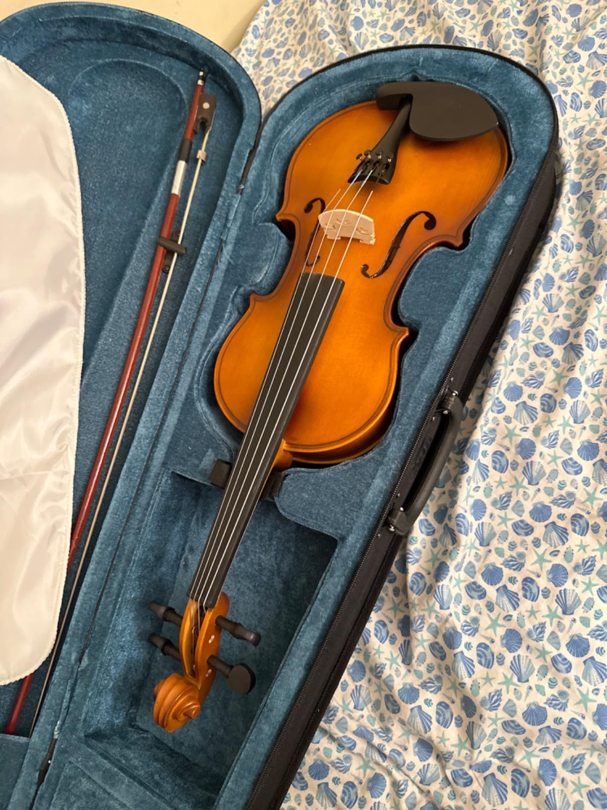 Mendini by Cecilio 16 Inch Solid Wood Viola Set, Natural Varnish | Hand Carved Viola Kit for Beginners, with Hard Case, Bow, Rosin, Viola Bridge, Extra Viola Strings customer photo 2