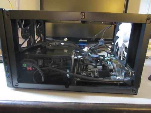 Fractal Design Node 304 - Black - Mini Cube Compact Computer Case - Mini ITX customer photo 1
