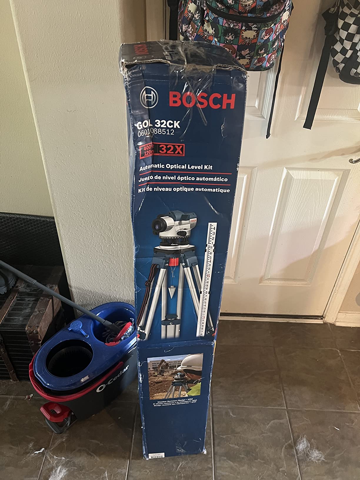 BOSCH GOL 32CK 32X Automatic Optical Level Kit, Includes Aluminum Tripod, Grade Rod, Plumb Bob, Tool Kit, & Carrying Case customer photo 2