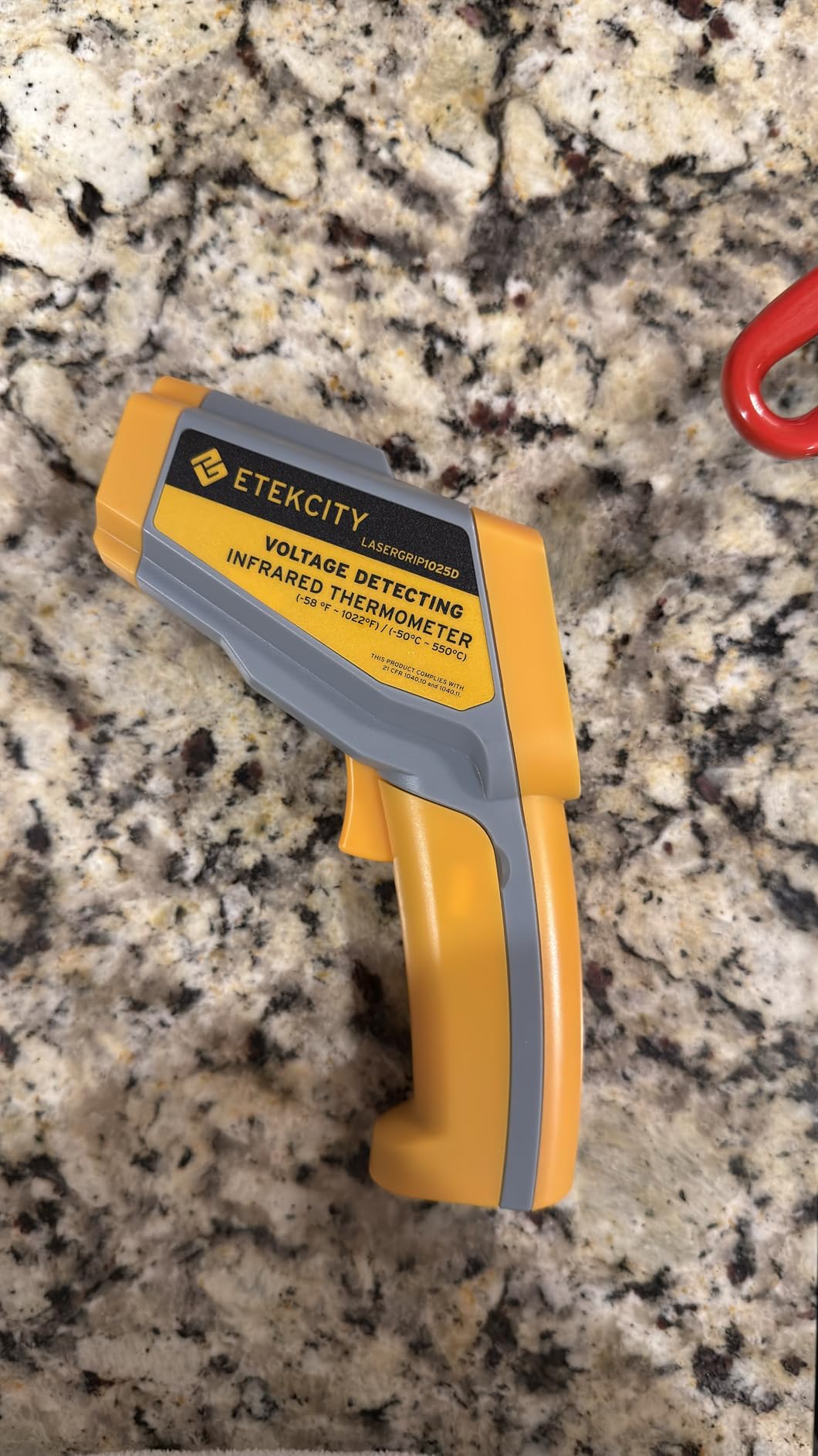 Etekcity Infrared Thermometer Laser Temperature Gun, -58°F to 1130°F | Adjustable Emissivity, MAX Display, Pizza Oven, BBQ, Meat, Candy, HVAC, Refrigerator, Non-Contact Temperature Measurement customer photo 2