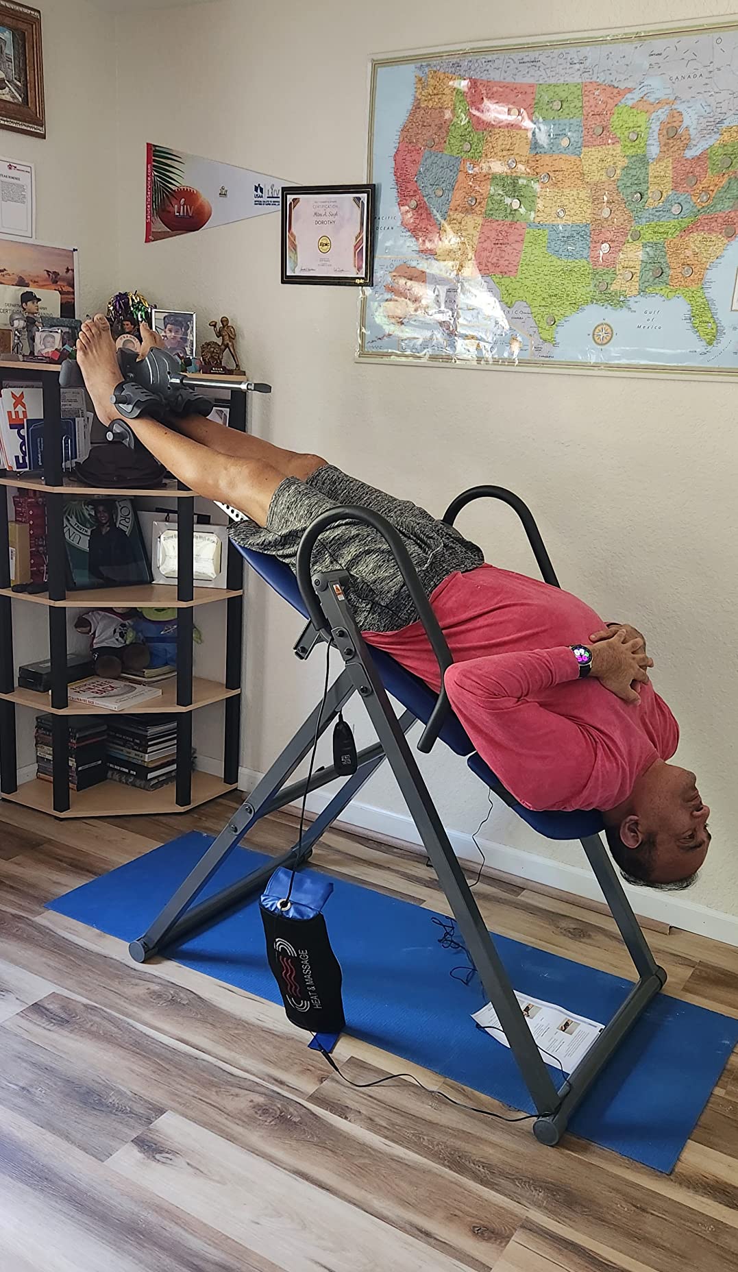 INNOVA HEALTH AND FITNESS ITM4800 Advanced Heat and Massage Inversion Table, Black/ Blue / Gray customer photo 2