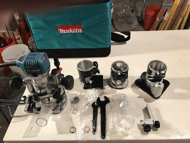 Makita RT0701CX3 1-1/4 HP* Compact Router Kit customer photo 1