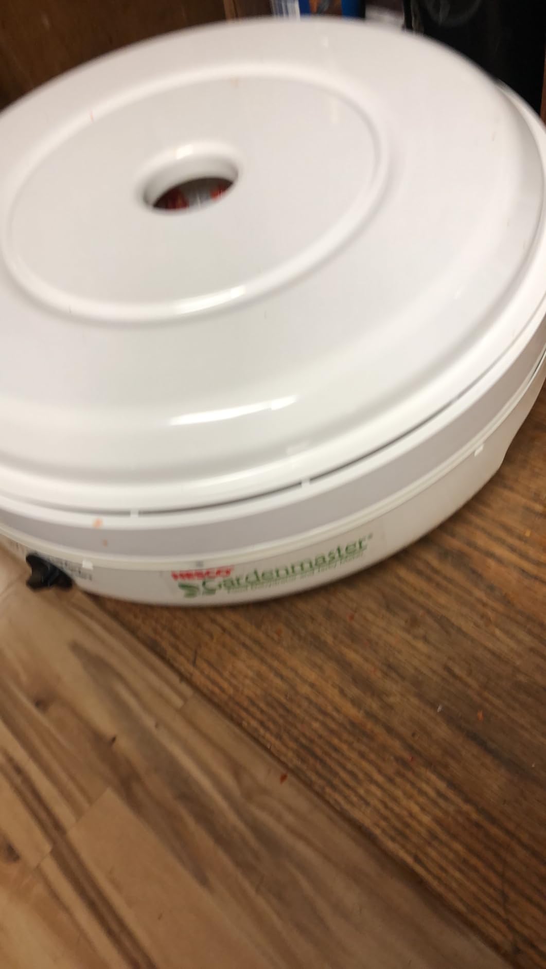 NESCO FD-1018A Gardenmaster Pro Food Dehydrator, 8-Tray White customer photo 2