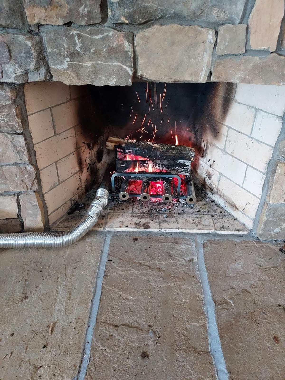 Woodeze Spitfire Fireplace Heater, 6-Tube Hearth Heater, 2-Speed Blower, 45,000 BTUs customer photo 2