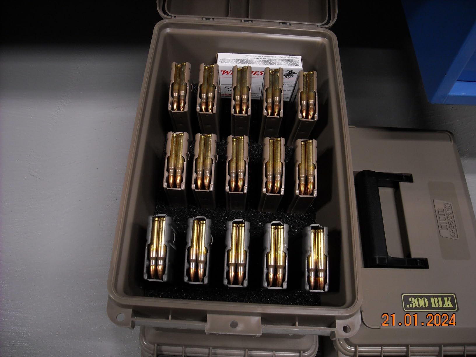 MTM TMC15 Tactical Mag Can, Dark Earth | Fits 15 Mags of 20 or 30 Round 223/5.56 Mags, Water Resistant, Lockable, Stackable, Snap Lock Latches, USA Made customer photo 1