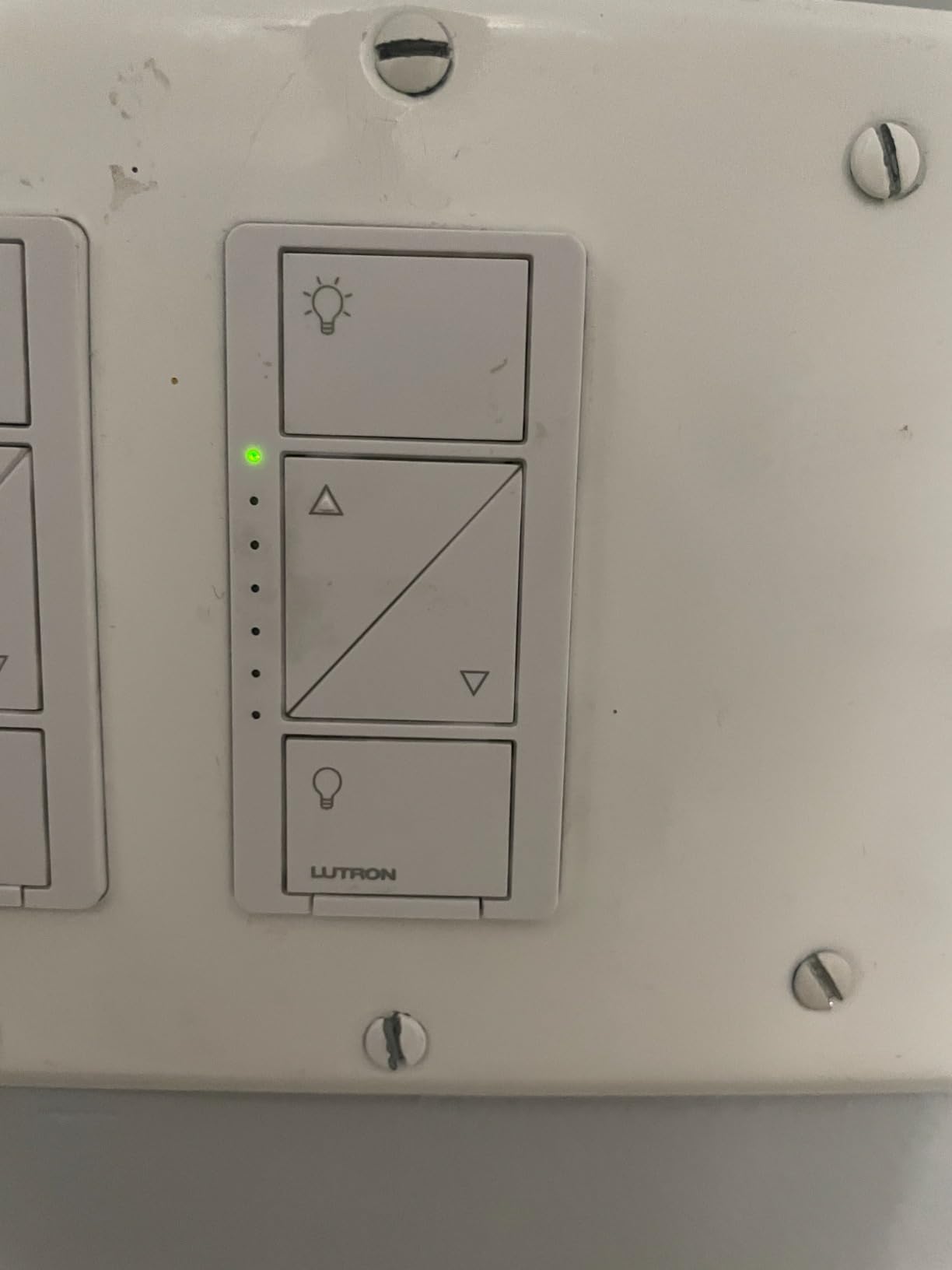 Lutron Caseta Smart Dimmer Switch (Smart Hub Required), No Neutral Required | For Caseta Systems, for Dimmable LED Lights, 150 Watt, Single-Pole/3-Way, PD-6WCL-WH, White customer photo 1