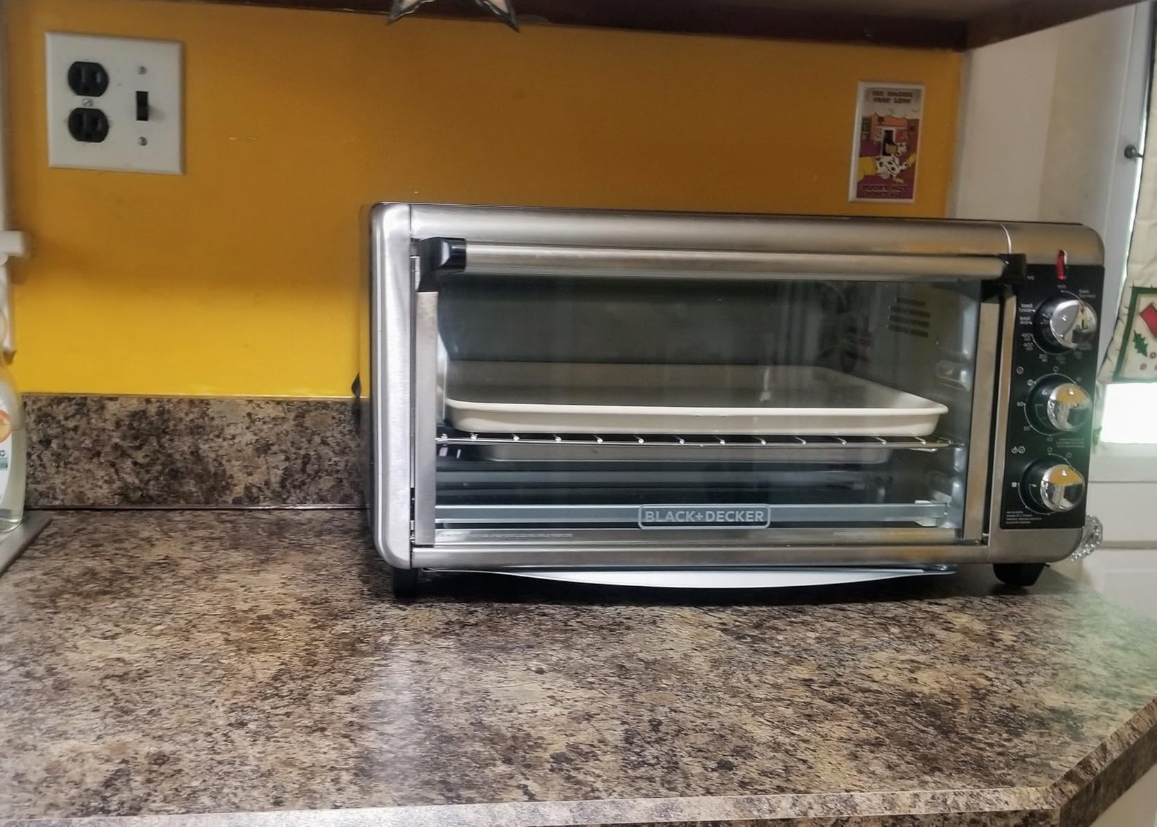 BLACK+DECKER TO3250XSBD 8-Slice Extra Wide Convection Countertop Toaster Oven customer photo 1