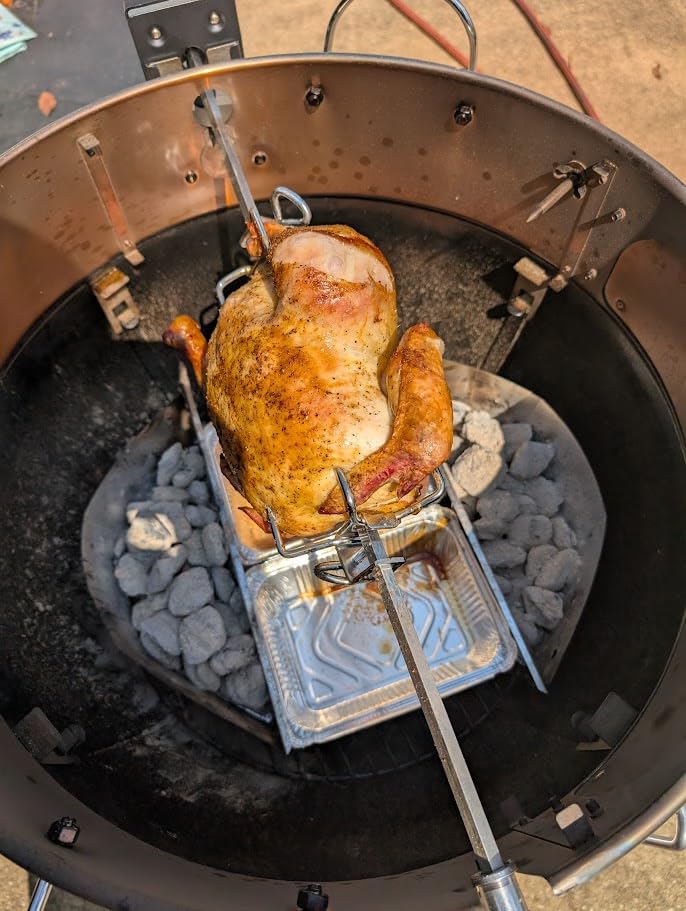 Weber Original Kettle Premium Charcoal Grill, 22-Inch, Black customer photo 2