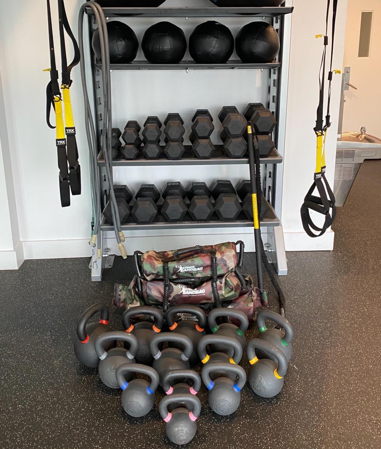 REP Fitness Kettlebell Set and Singles, 4kg to 24kg, 9lb to 53lb Weight Range, Cast Iron, Strength Exercise Training, Home Gym, Power Workout Equipment, Free Weights, Dumbbell Alternative customer photo 1