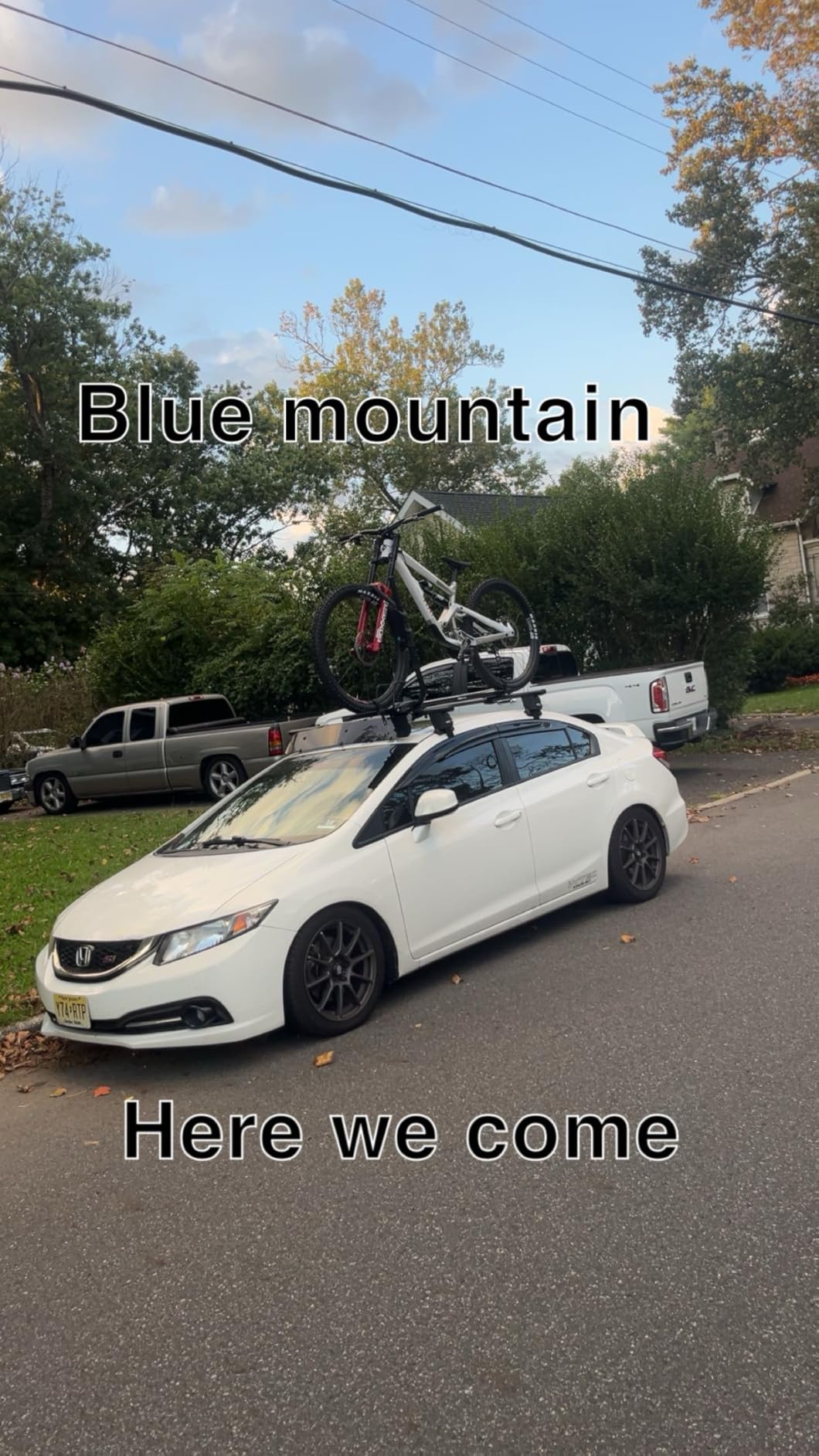 RockyMounts Tomahawk upright roof bike rack customer photo 2