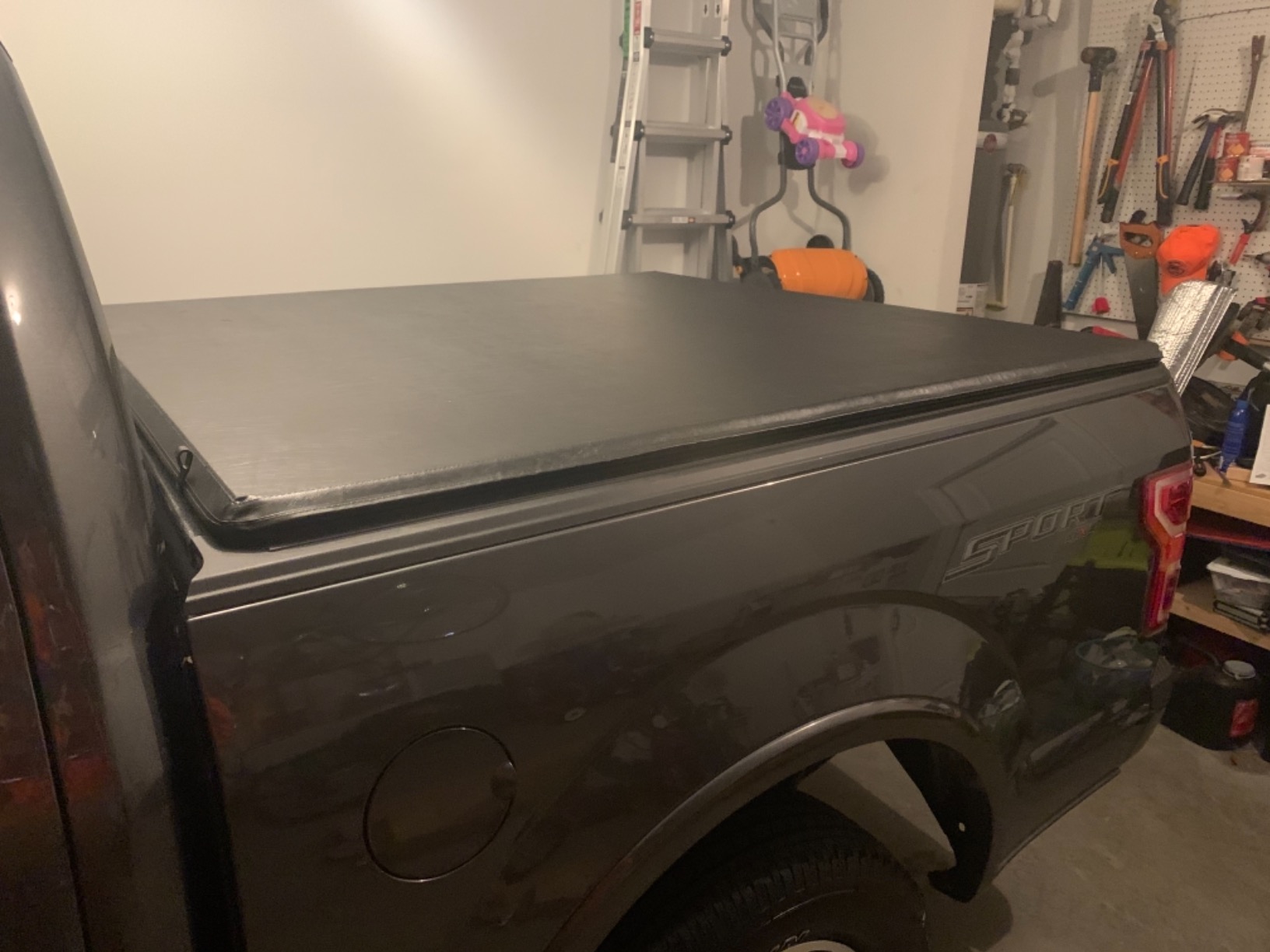RealTruck TruXedo TruXport Soft Roll Up Truck Bed Tonneau Cover | 297701 | Fits 2015-2026 Ford F-150 5' 7