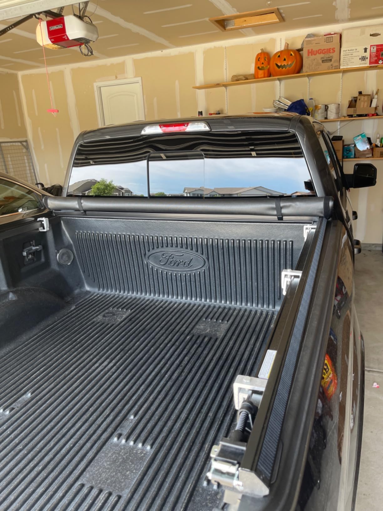 RealTruck TruXedo TruXport Soft Roll Up Truck Bed Tonneau Cover | 297701 | Fits 2015-2026 Ford F-150 5' 7