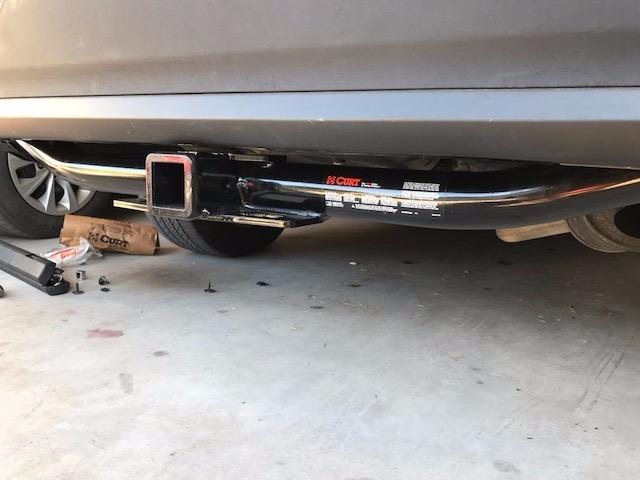 CURT 13200 Class 3 Trailer Hitch, 2
