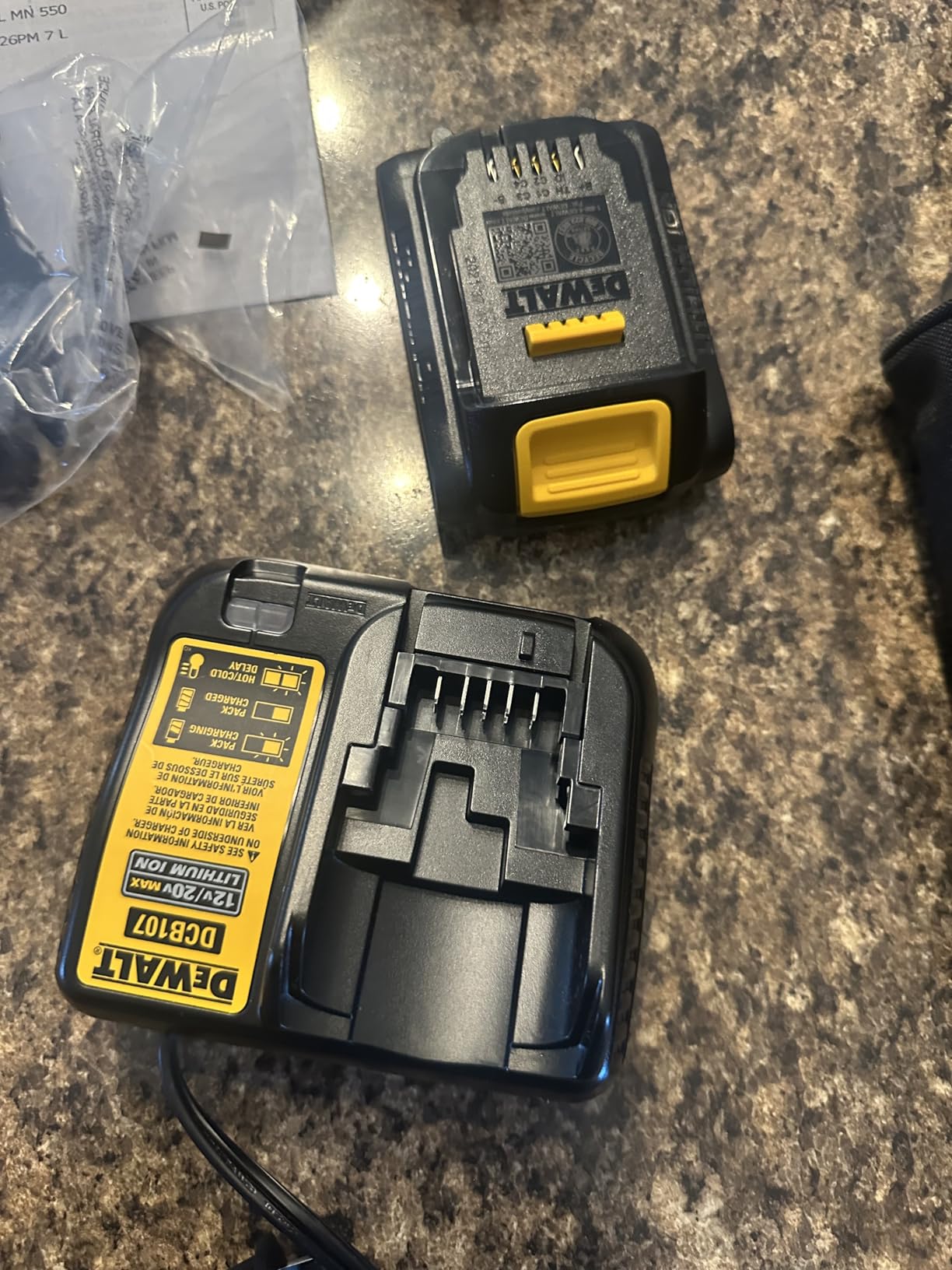 DEWALT 20V MAX XR Oscillating Multi-Tool Kit, Oscillating Tool Accessories, Cordless, 3-Speed, Quick Blade Change, Sand Paper, Blades, Battery and Charger Included (DCS356D1) customer photo 2