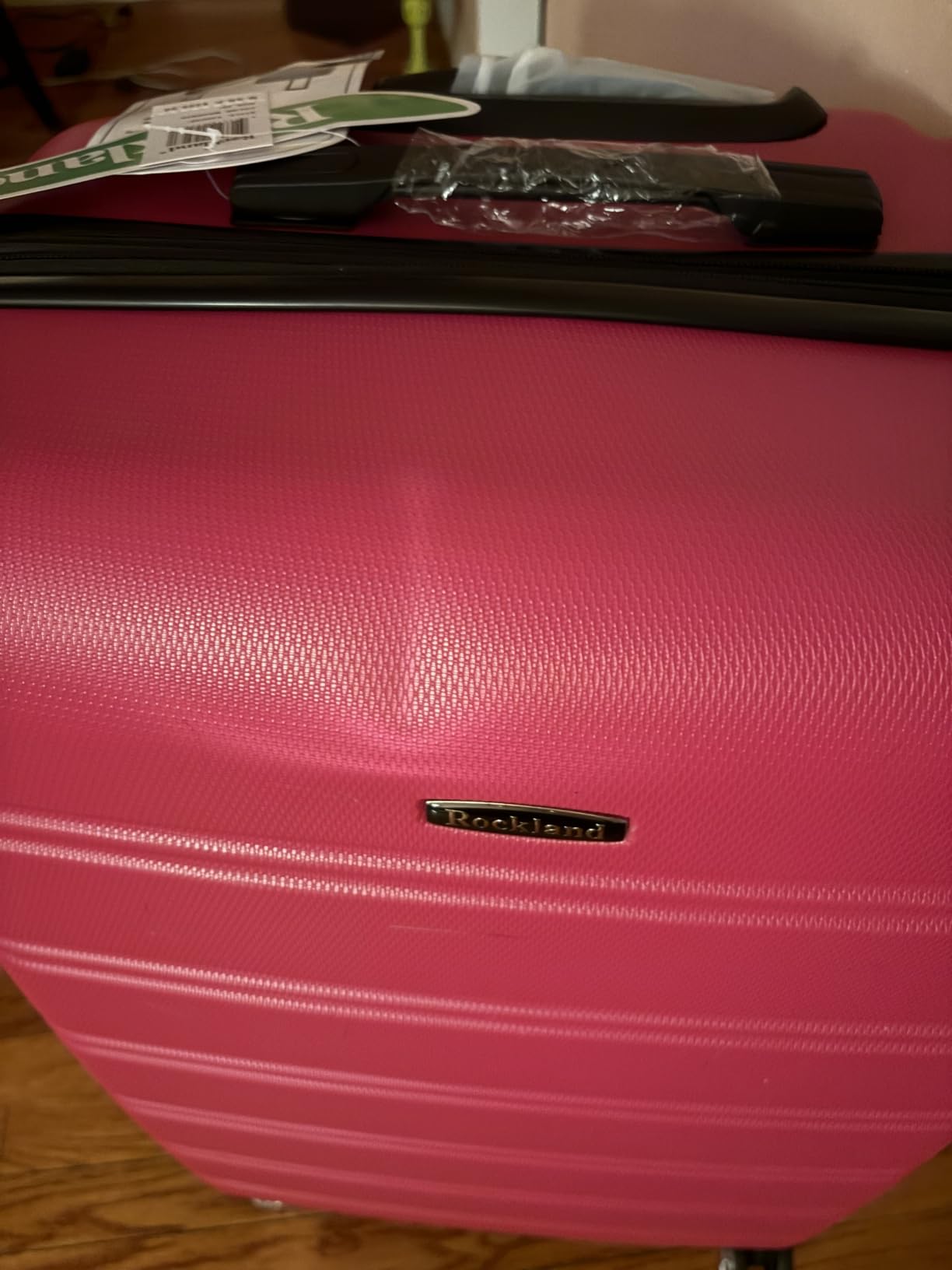 Rockland Melbourne Hardside Expandable Spinner Wheel Luggage, Navy, 2-Piece Set (20/28) customer photo 1
