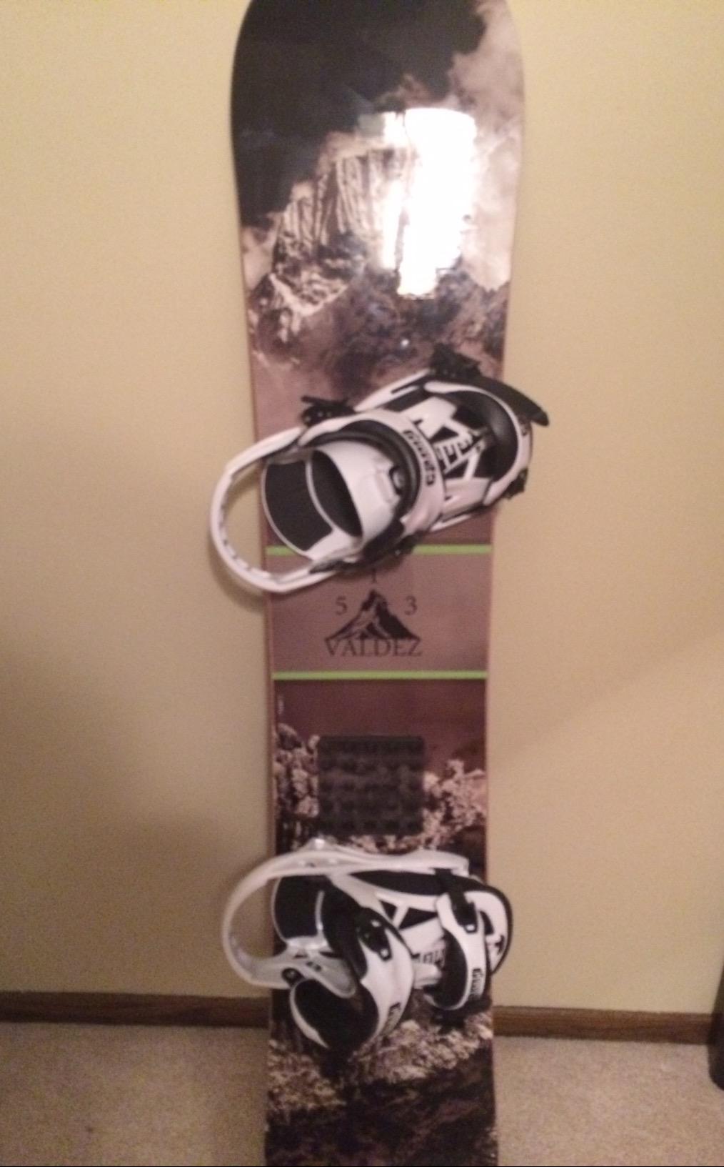 Valdez Snowboard Summit Bindings & APX Boots Men's Complete Snowboard Package customer photo 1
