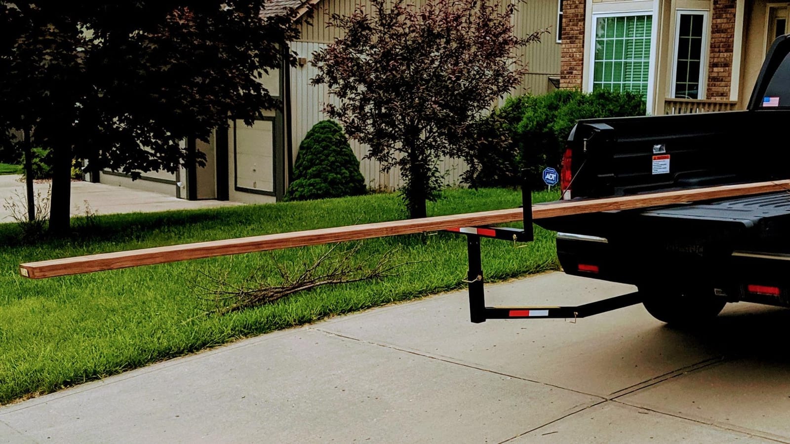ECOTRIC Truck Bed Extender Pickup Truck Bed Hitch Mount Extension Rack SUV | Lumber Ladder Canoe Boat Kayak Long Pipes w/Flag 750lbs Capacity customer photo 1