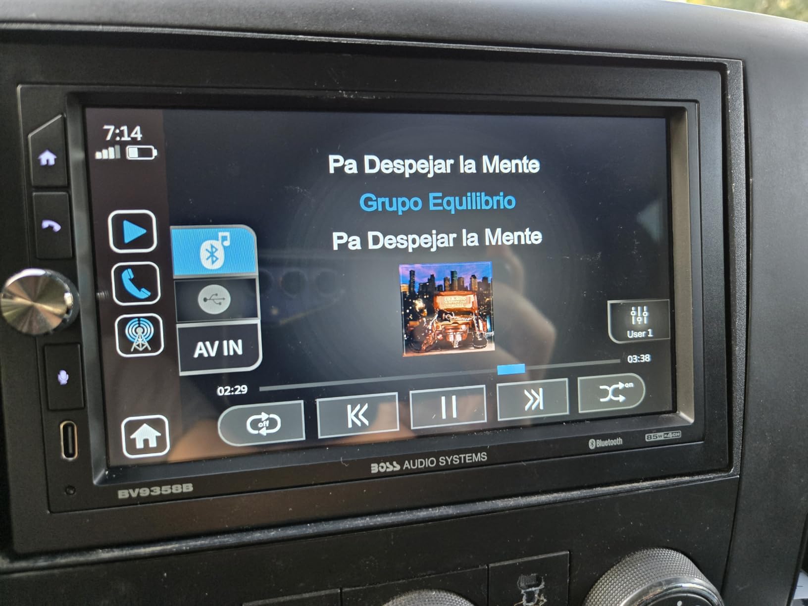 BOSS Audio Systems BV9358B CarPlay Android Car Stereo, 7 Inch Touchscreen customer photo 2