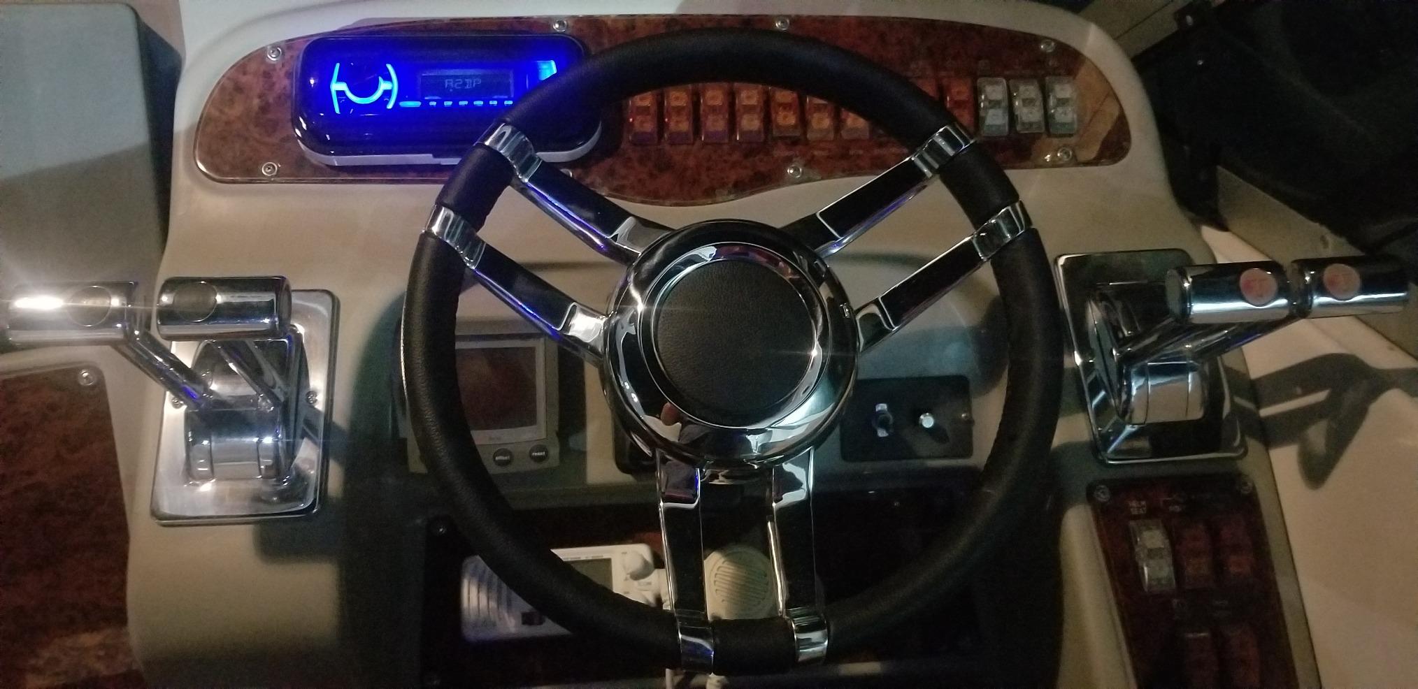 Pyle Marine Bluetooth Stereo Radio - 12v Single DIN Style Boat In dash Radio Receiver System with Built-in Mic, Digital LCD, RCA, MP3, USB, AM FM Radio - Remote Control - PLMRB29B (Black) customer photo 1
