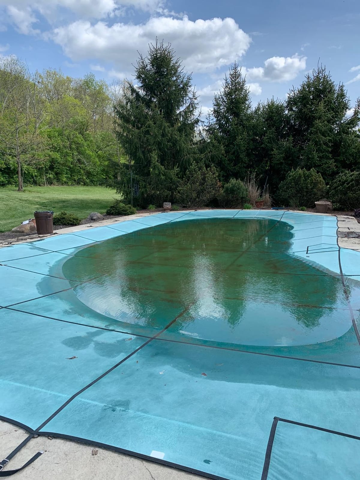 FibroPool Pool Cover Pump - 75W 10 GPM 120V - 16 ft Hose - ABS Plastic | Submersible Design, Flat Base For Shallow Water, Manual Shut Off, 16 ft Power Cord, 4 x 5 x 4 in, For Spas And Ponds customer photo 1