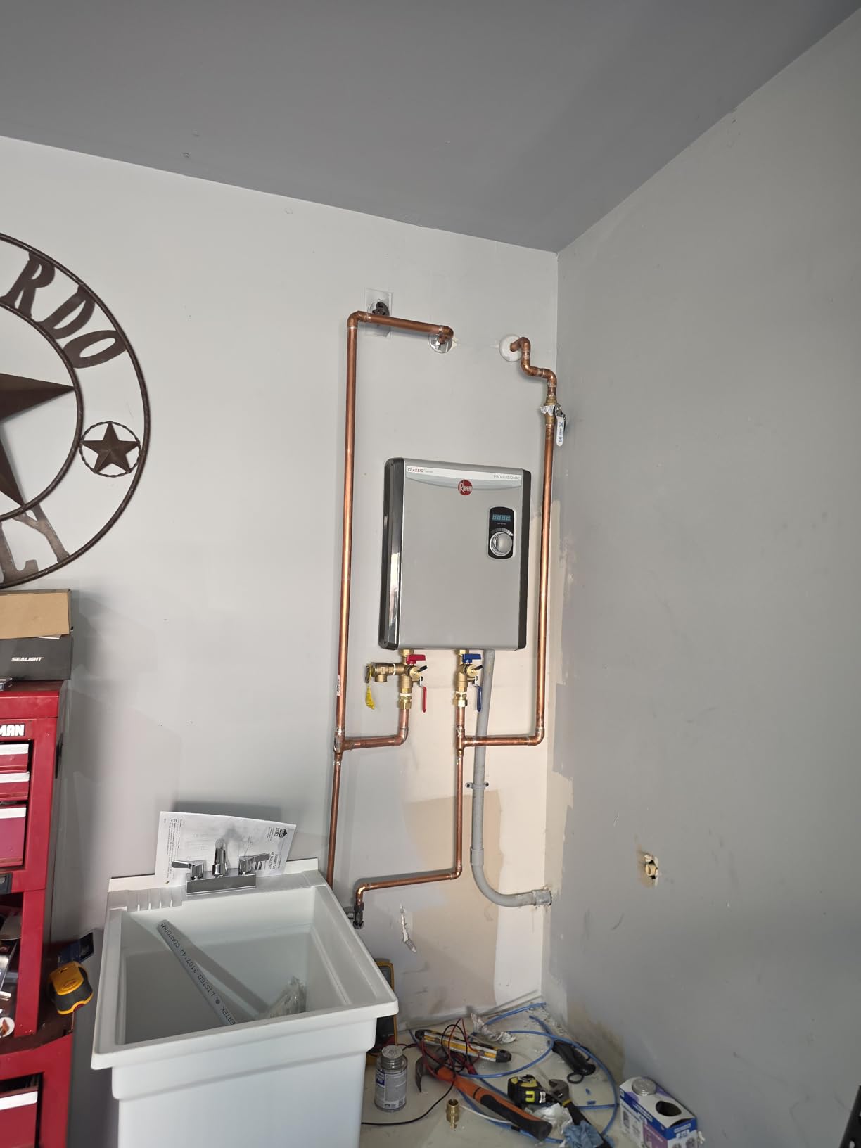 Rheem RTEX-24 24kW 240V Electric Tankless Water Heater, Gray customer photo 2