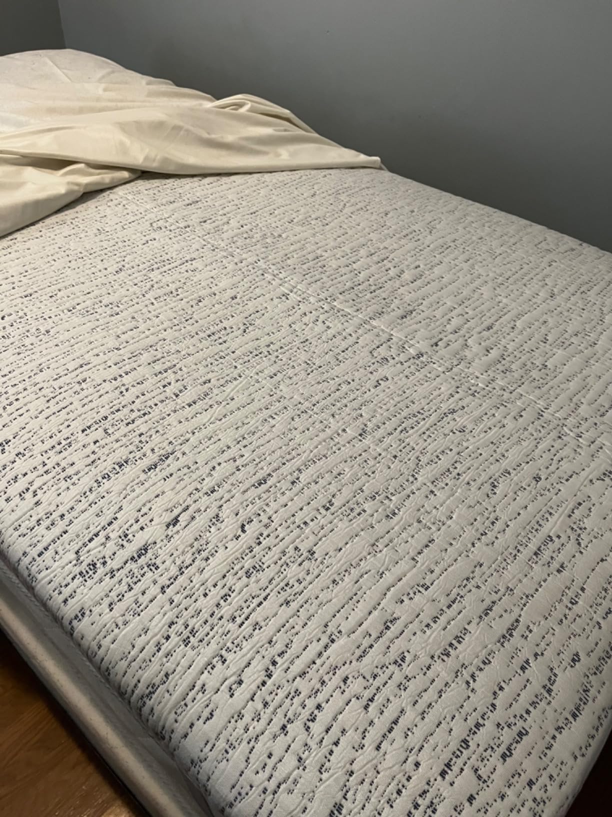 ViscoSoft 3 Inch Memory Foam Mattress Topper Twin XL - Select High Density Ventilated Extra Long Mattress Pad - Premium Removable Rayon Cover customer photo 1
