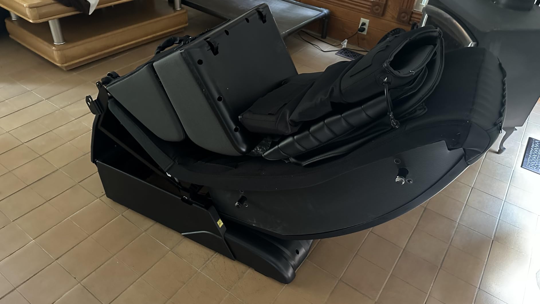 Real Relax 2026 SL-Track Massage Chair, Recliner Full Body Zero Gravity | 8 Auto Modes, Upgraded LCD Screen, Voice Broadcast, Headrest Cushion, Child Lock and Pause Button customer photo 1