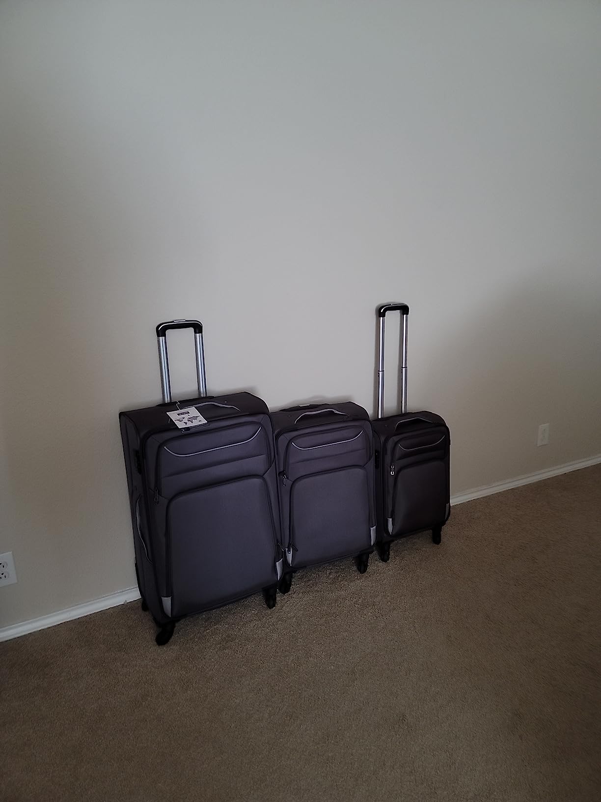 Coolife Softshell Luggage, TSA Lock, Spinner Wheels, 4-Piece Set with Tote customer photo 1