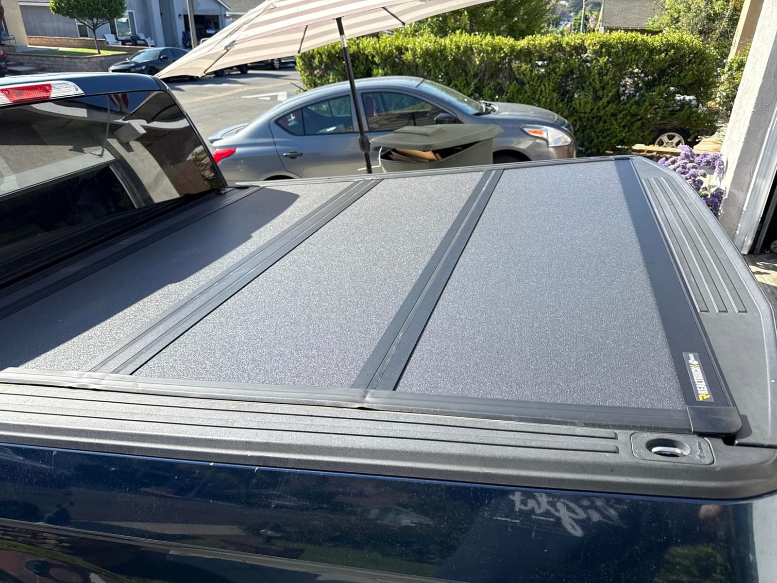RealTruck BAK BAKFlip MX4 Hard Folding Truck Bed Tonneau Cover | 448329 | Fits 2015-2020 Ford F-150 5' 7