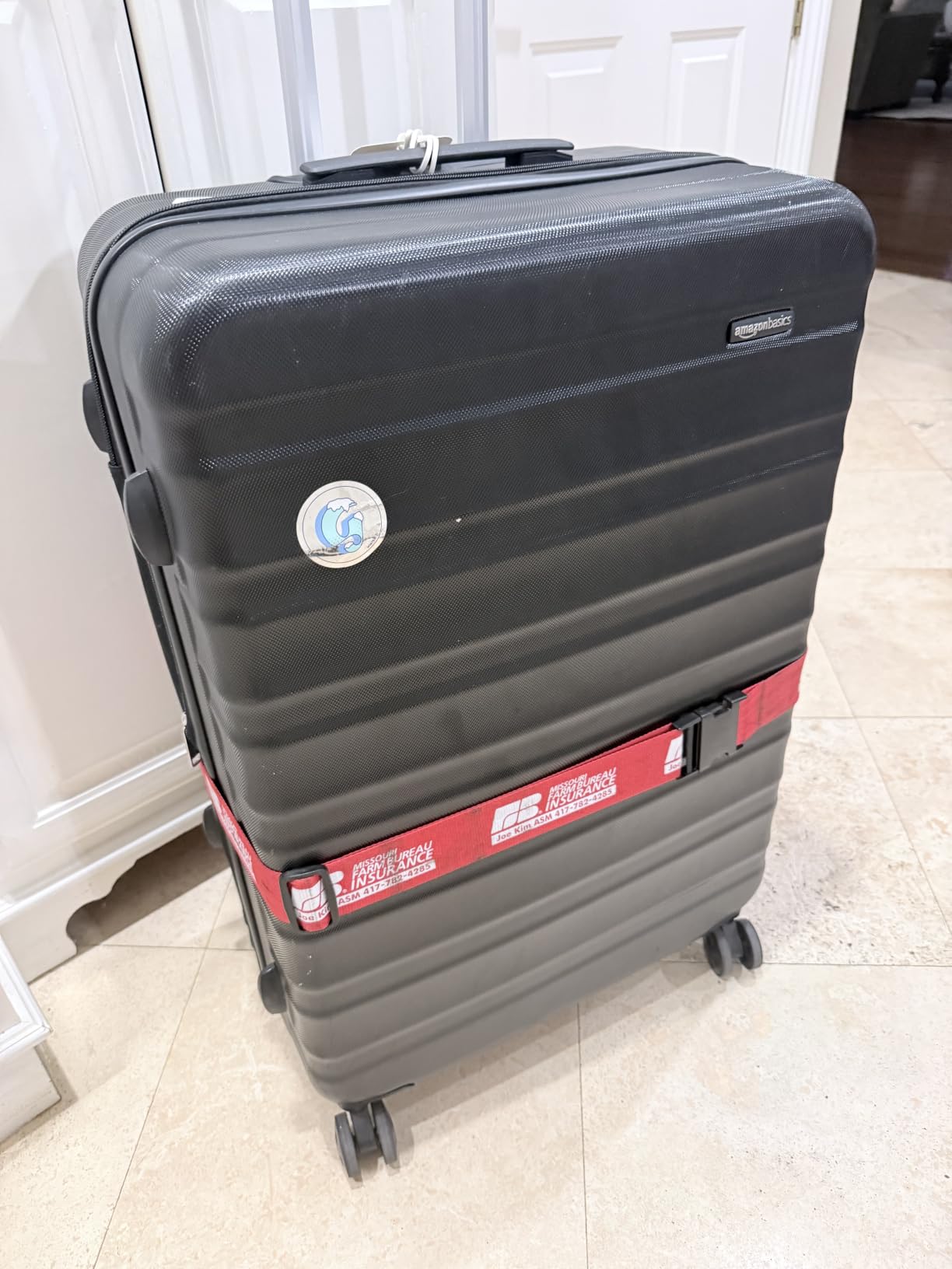 Amazon Basics 3-Piece Hardside Expandable Travel Luggage Set (21