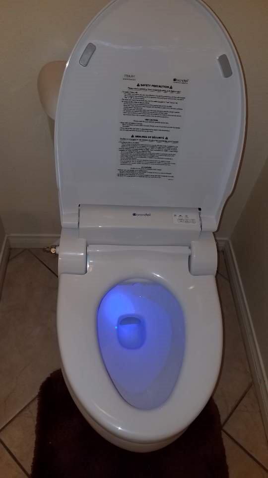 Brondell Swash SE600 Bidet Toilet Seat, Fits Elongated Toilets, White - Oscillating Stainless-Steel Nozzle, Warm Air Dryer, Ambient Nightlight customer photo 2
